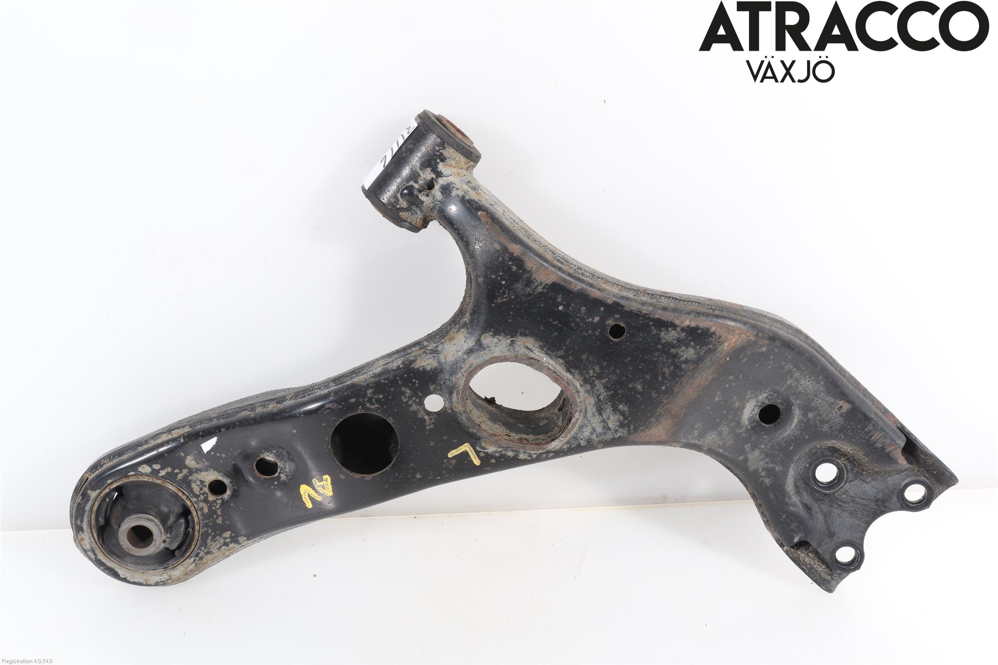 Toyota RAV4 13-18 Bärarm Fram Undre Vä