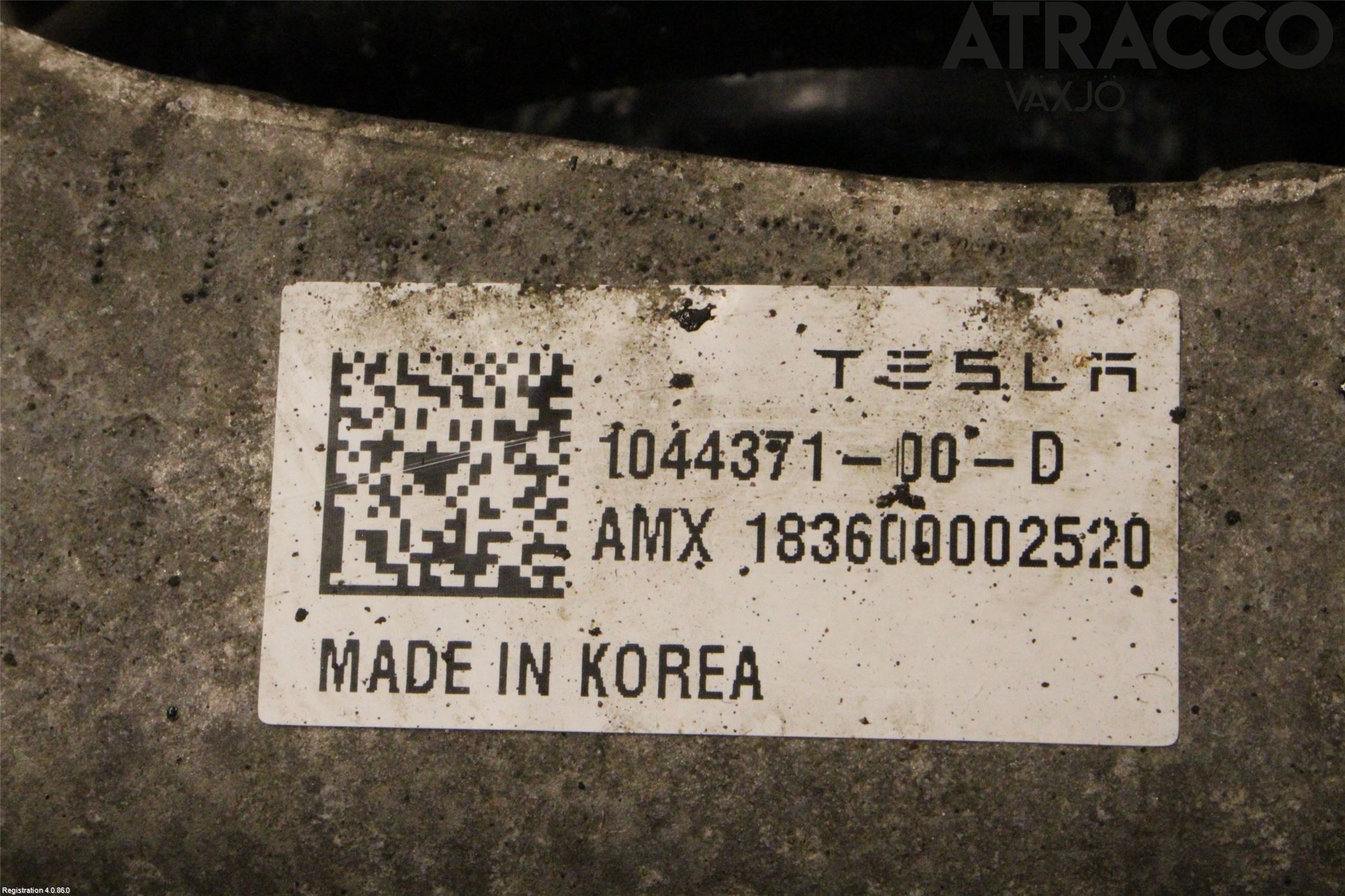 Tesla MODEL 3 17- Fjäderben Fram Vänster