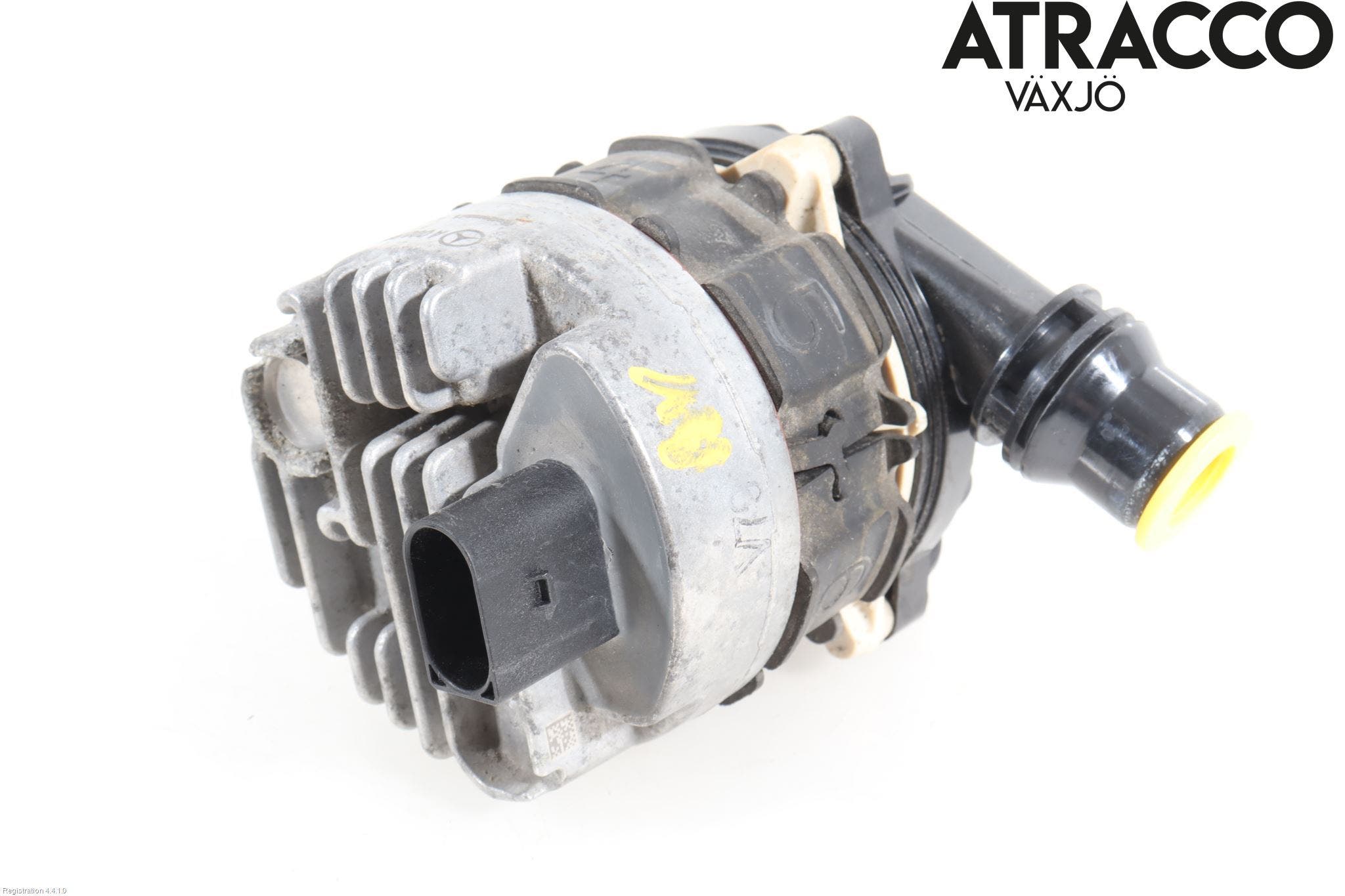 Mercedes-Benz MB E-KLASS (W213) 16-23 Vattenpump