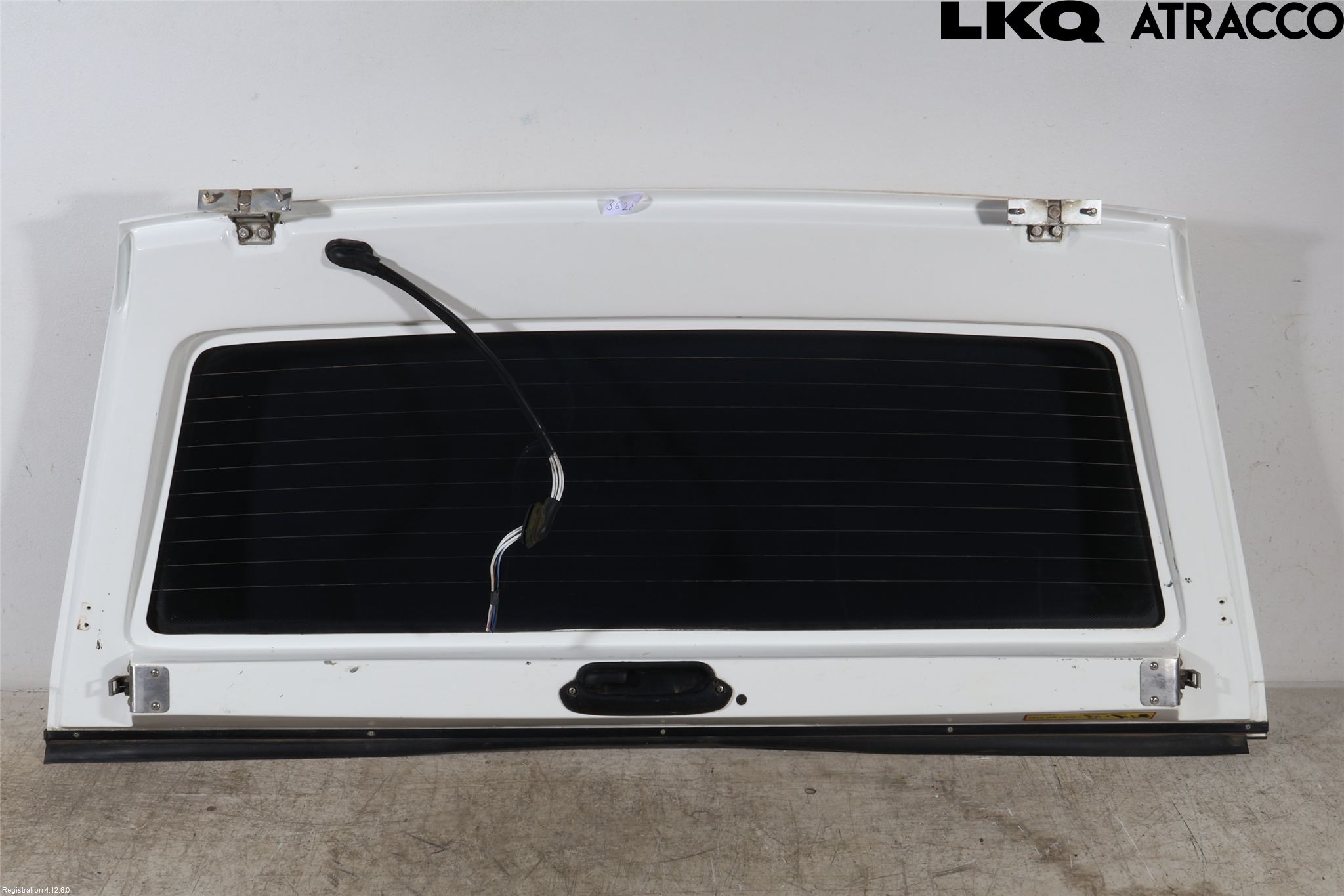 Toyota HILUX 16- Bakruta