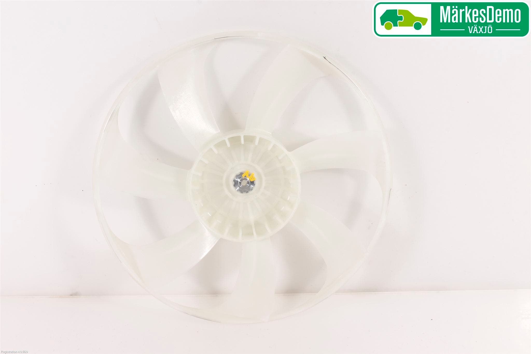 Toyota YARIS XP130 15-20 Kylfläkt-Vinge