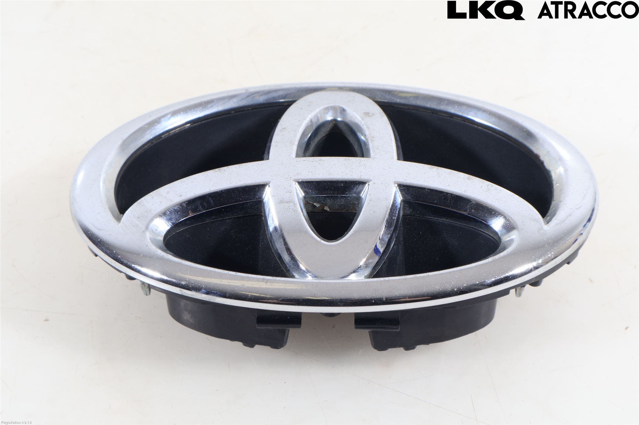 Toyota AURIS 07-09 Emblem