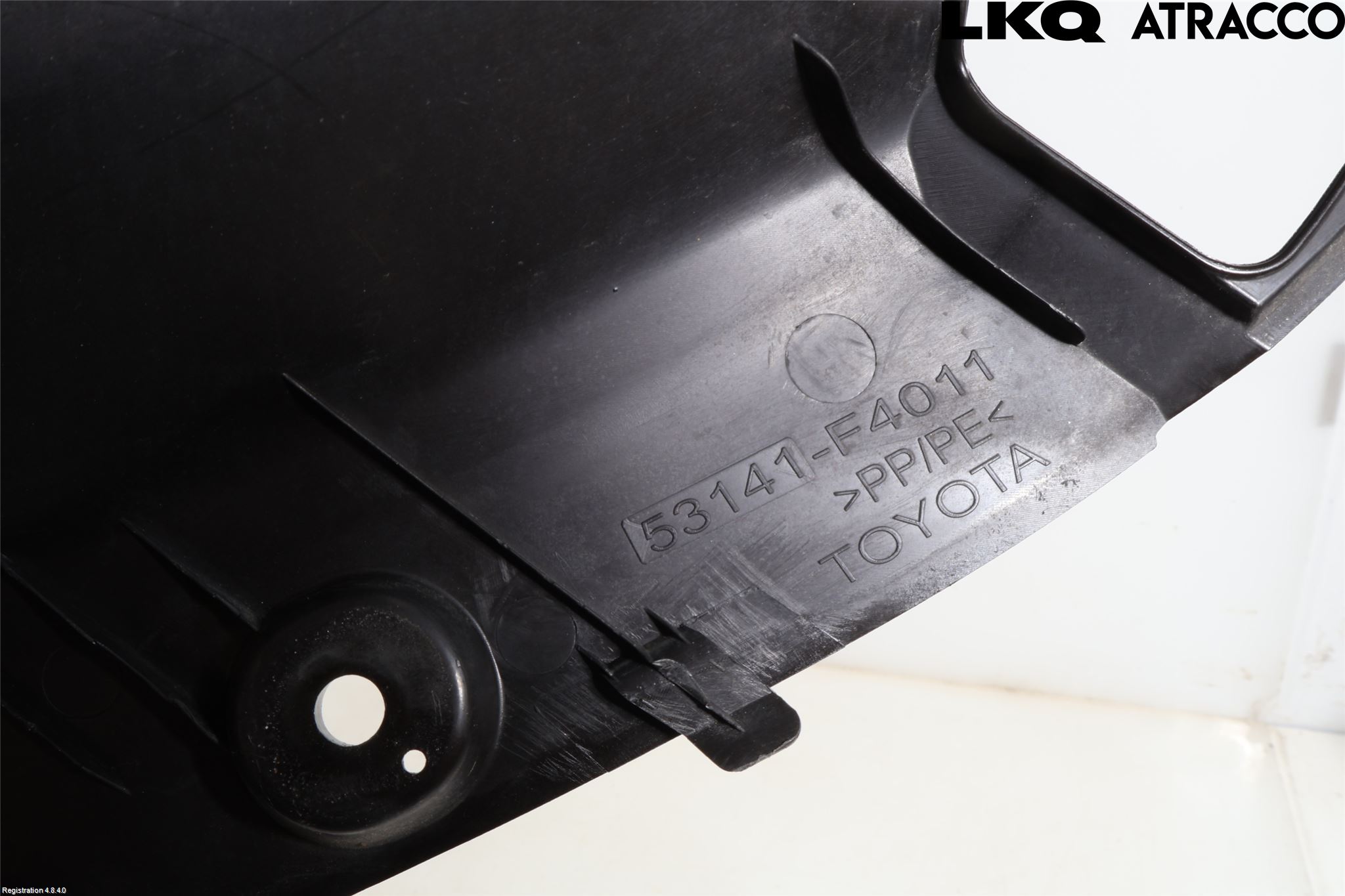 Toyota C-HR 16-23 Täckplast Front