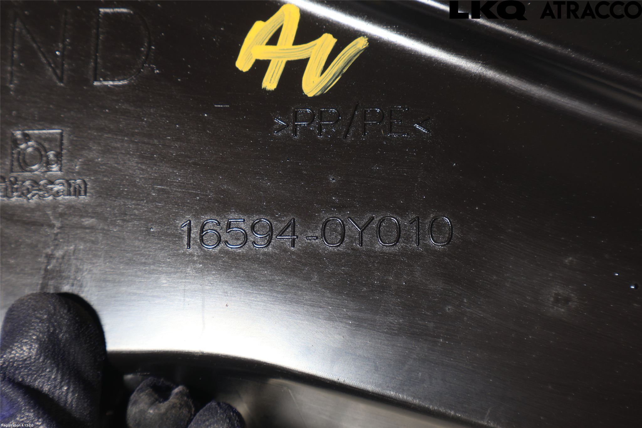 Toyota AURIS 13-19 Täckplast Front