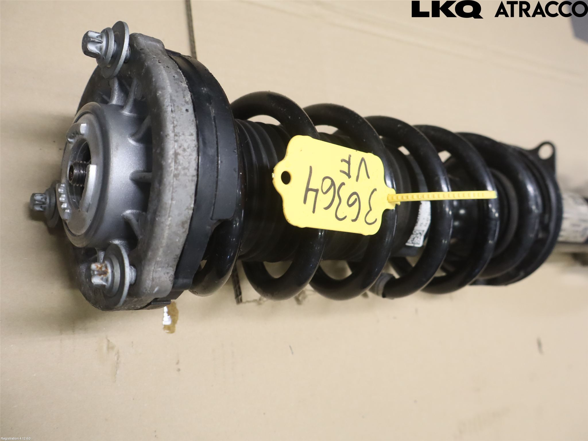 BMW 5 G30/G31/F90 17-23 Fjäderben Fram Vänster