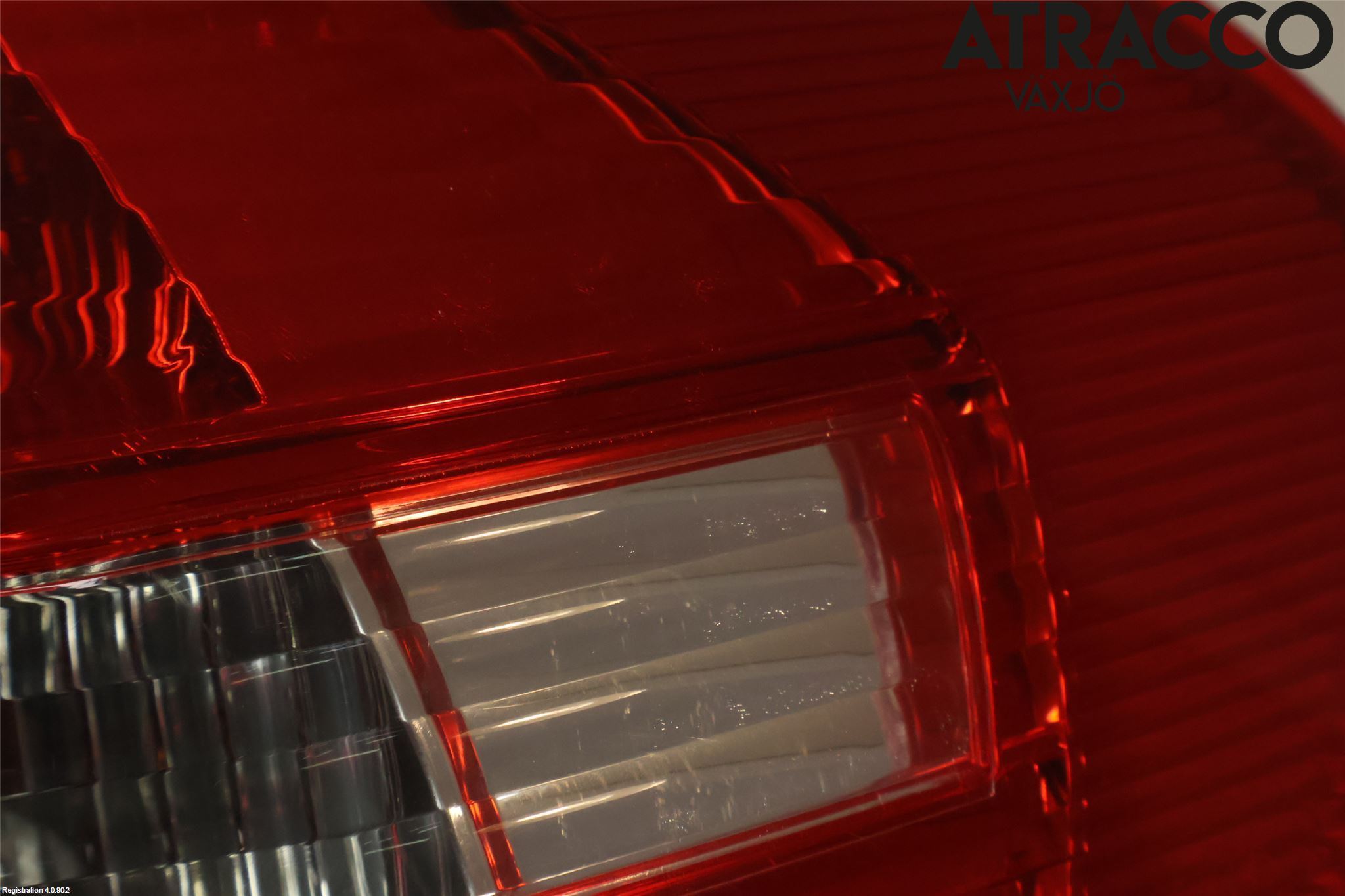 BMW 1 E87/81 5D/3D 03-11 Bakljus Höger