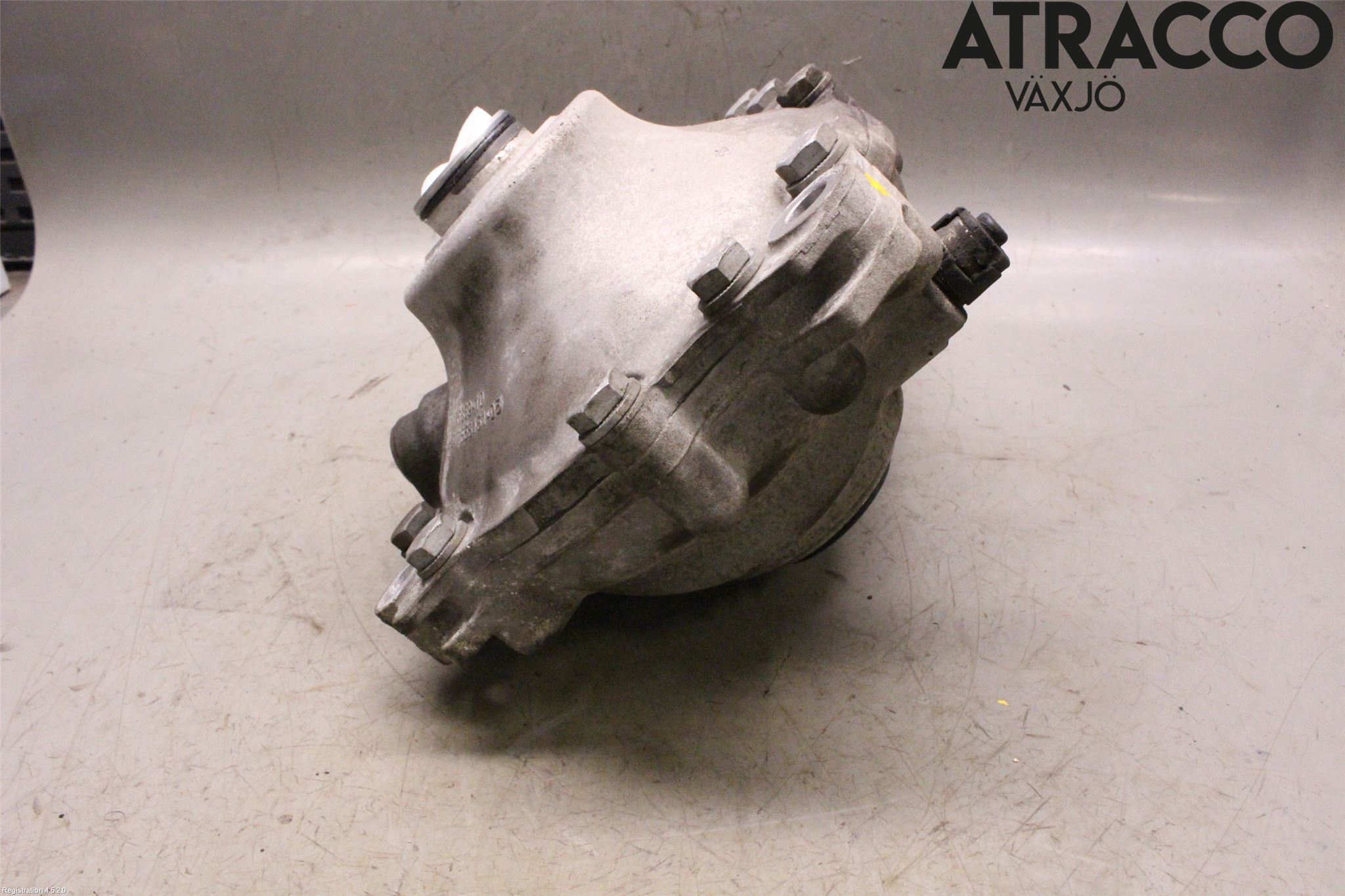 BMW 3 F30/F31/F80 12-19 Framvagn Diffrential