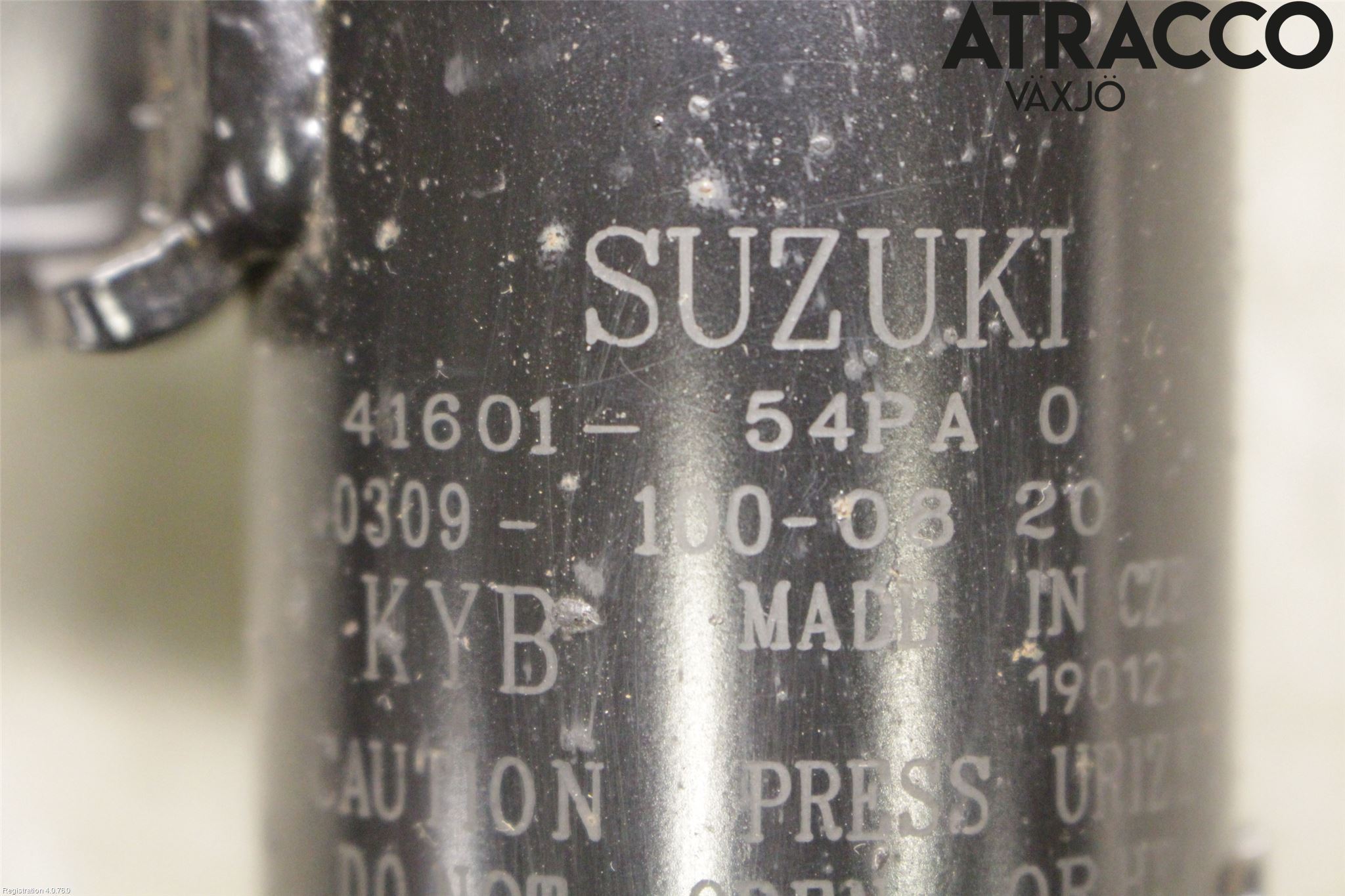 Suzuki VITARA 15- Fjäderben Fram Höger