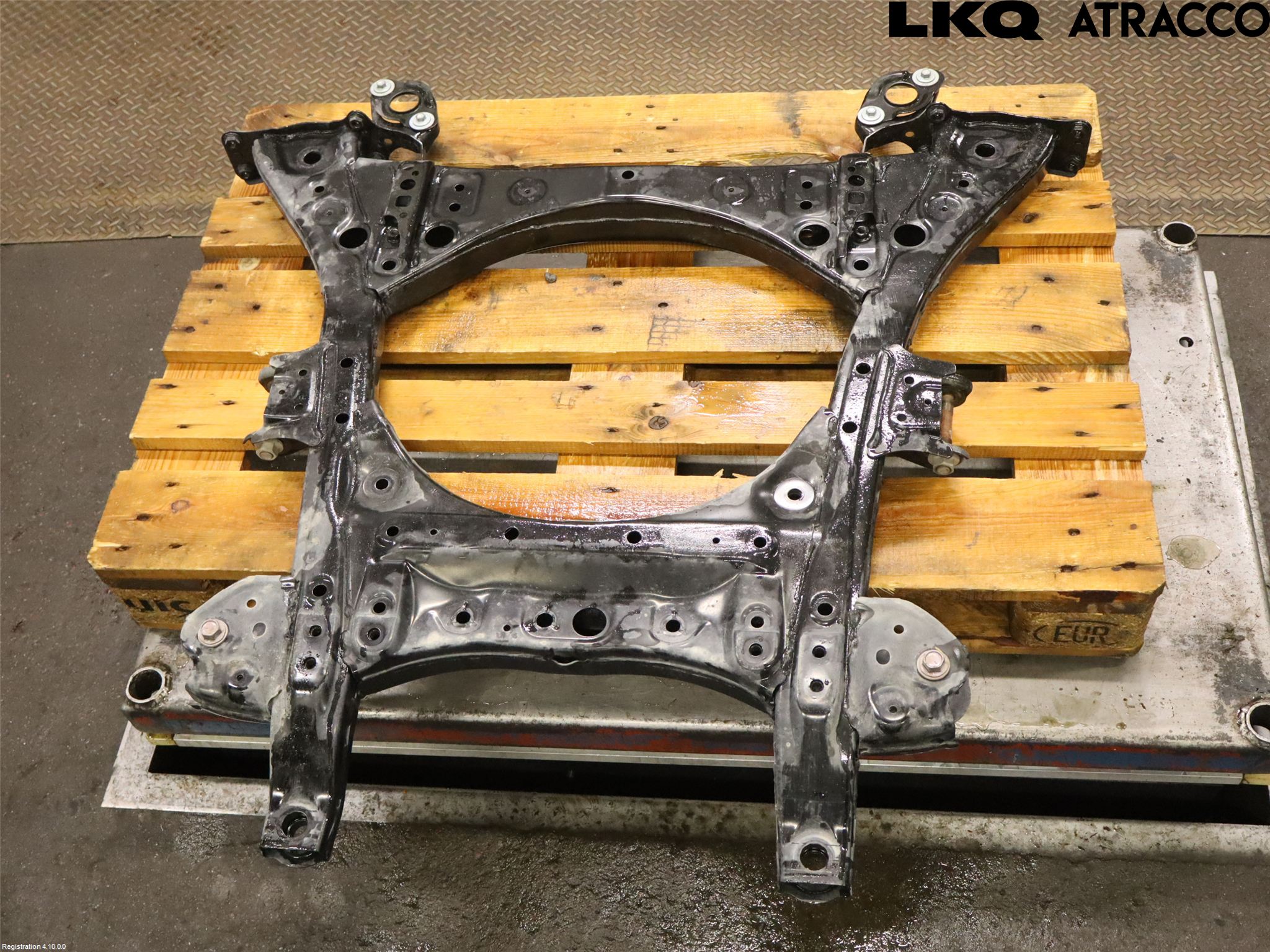 Toyota bZ4X EA10 22- Framvagnsbalk