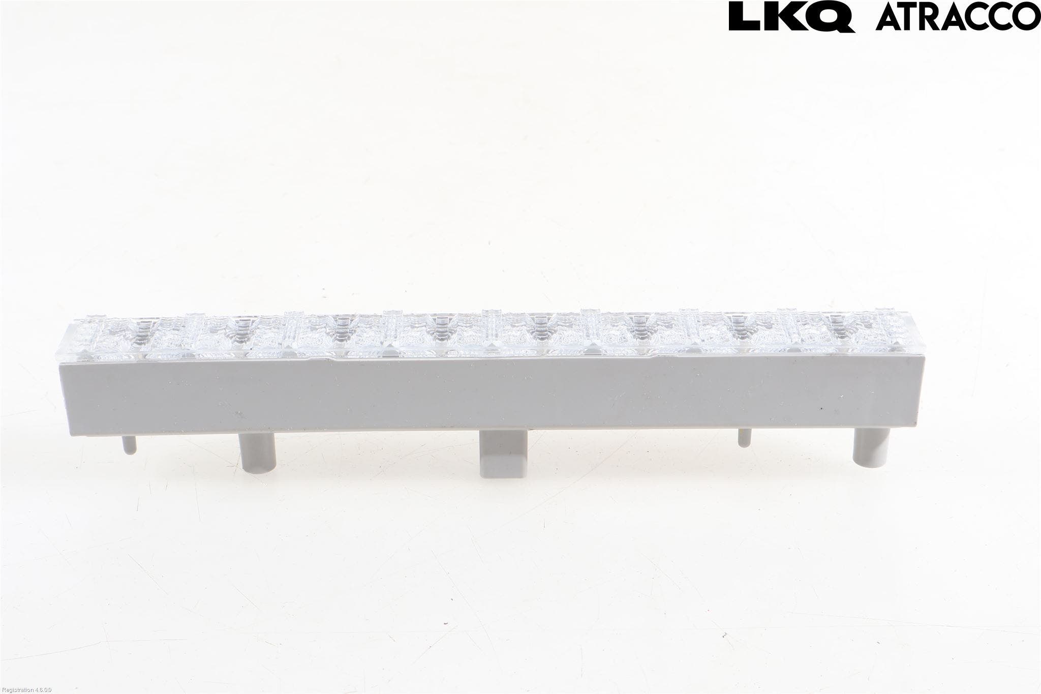 Toyota YARIS XP21 20- Bromsljus Bakruta