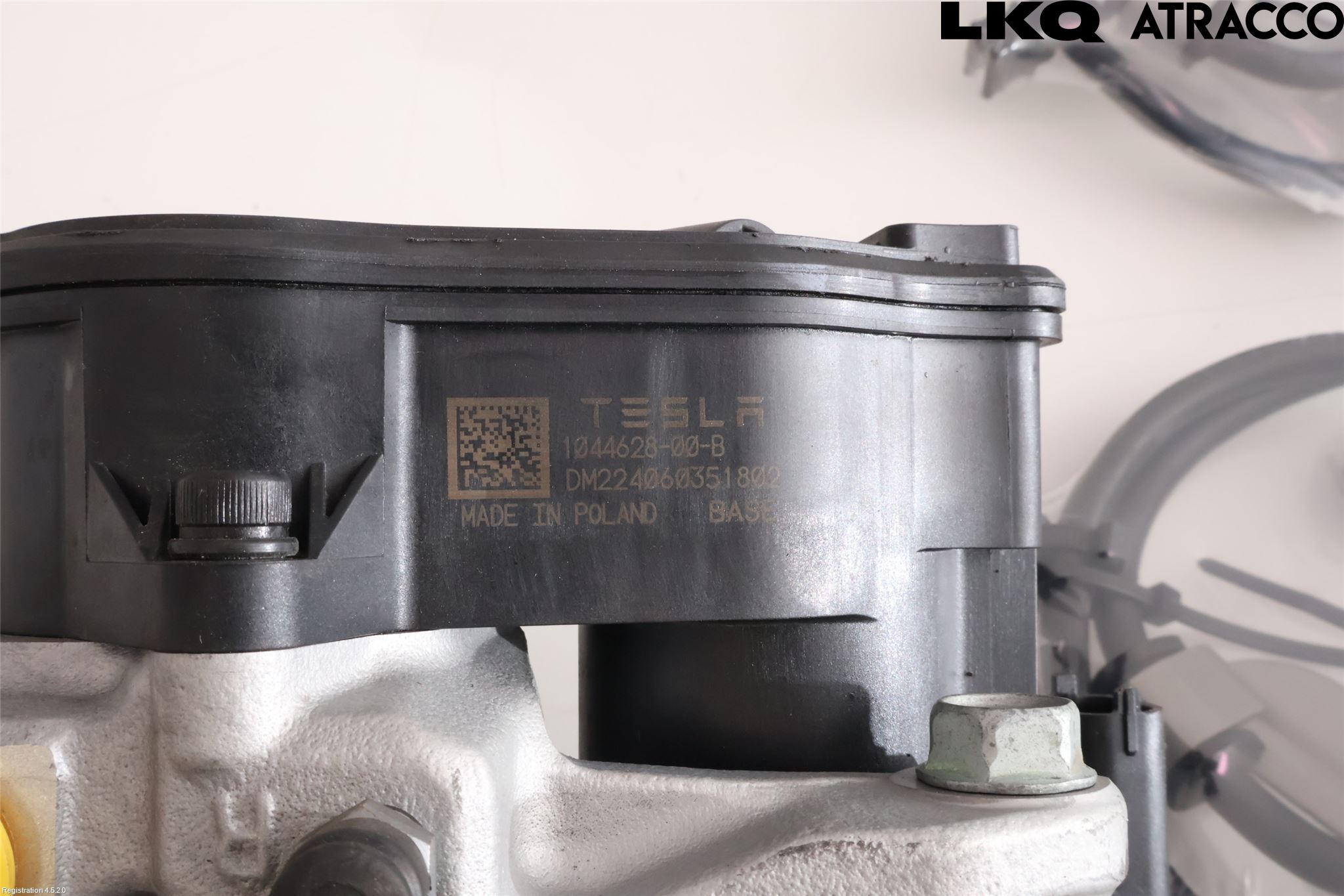 Tesla MODEL Y 21- Bromsok Bak Höger