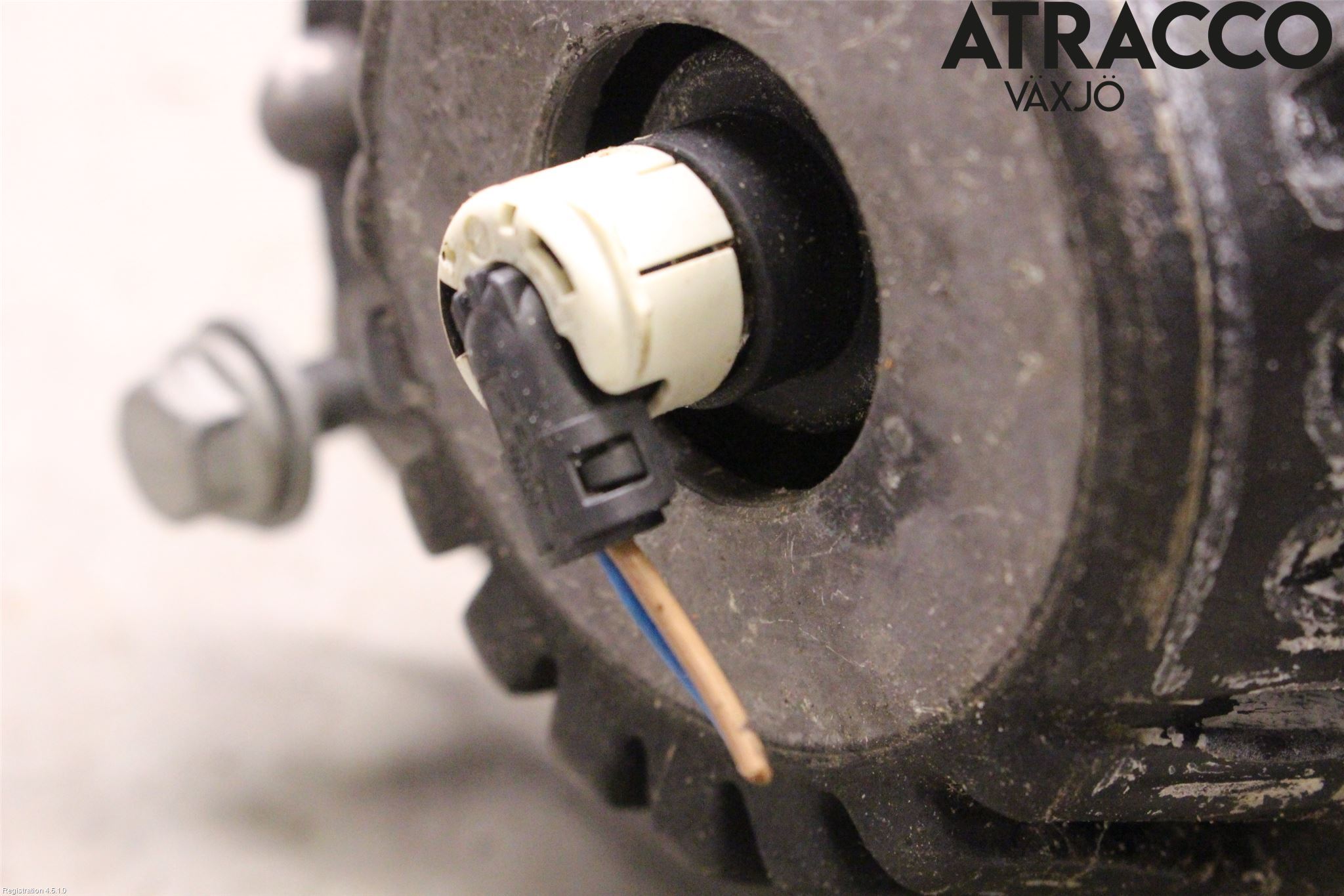 Opel INSIGNIA 17- Fjäderben Fram Höger