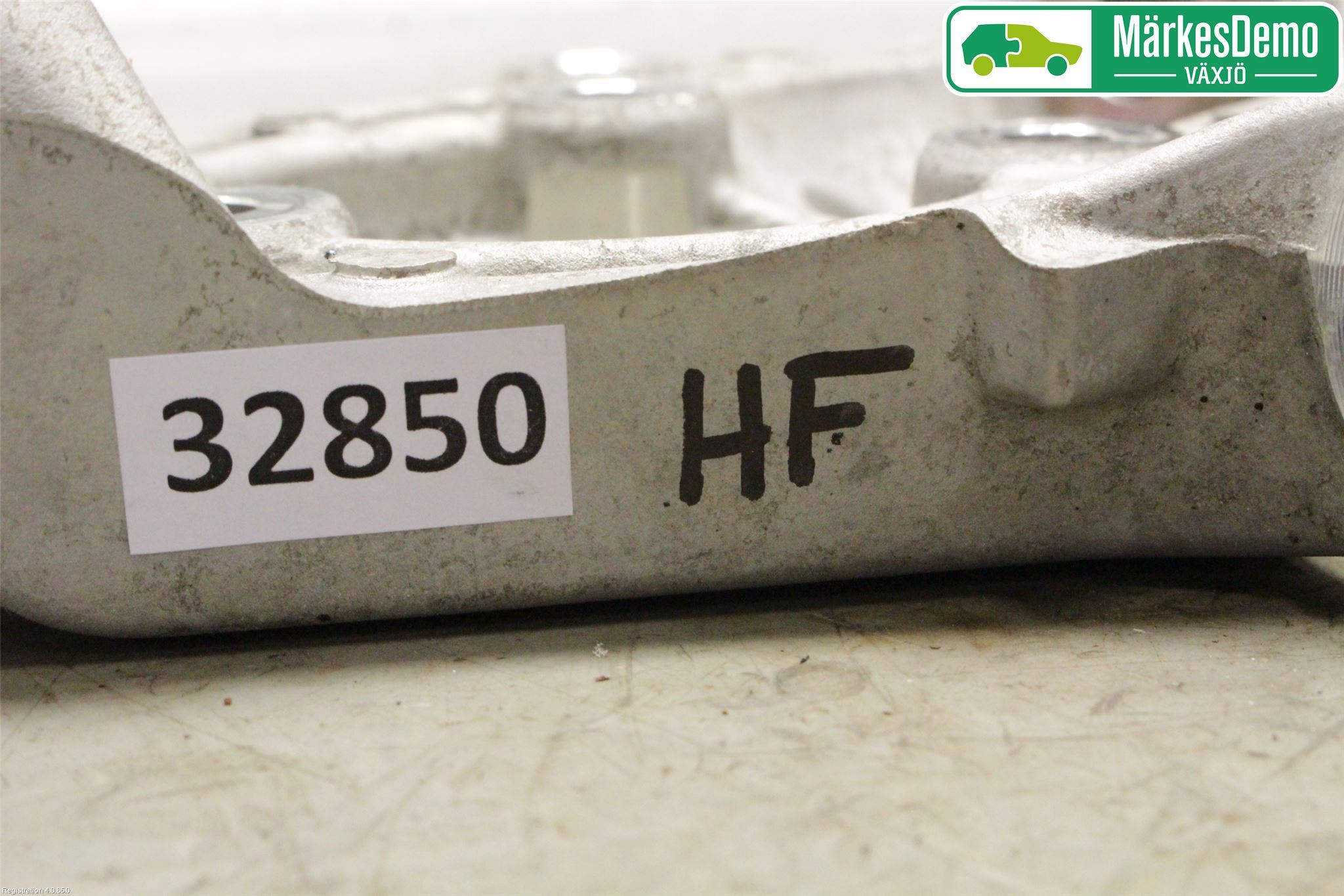 Mazda MX-5 IV (ND/ND2/ND3) MIATA 15- Styrspindel Lagerhus Hö