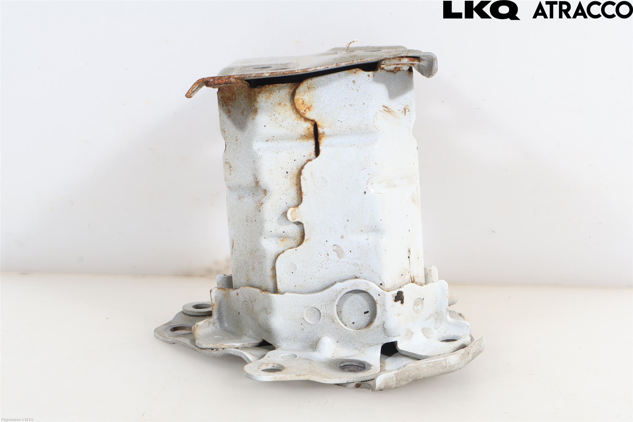 Toyota AURIS 13-19 Stötfångarbärjärn Bak