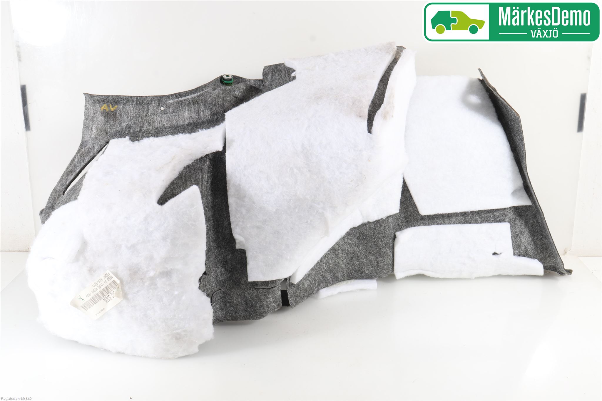 Ford MUSTANG VI 15-22 Inrbagagerumklädsel-Golv