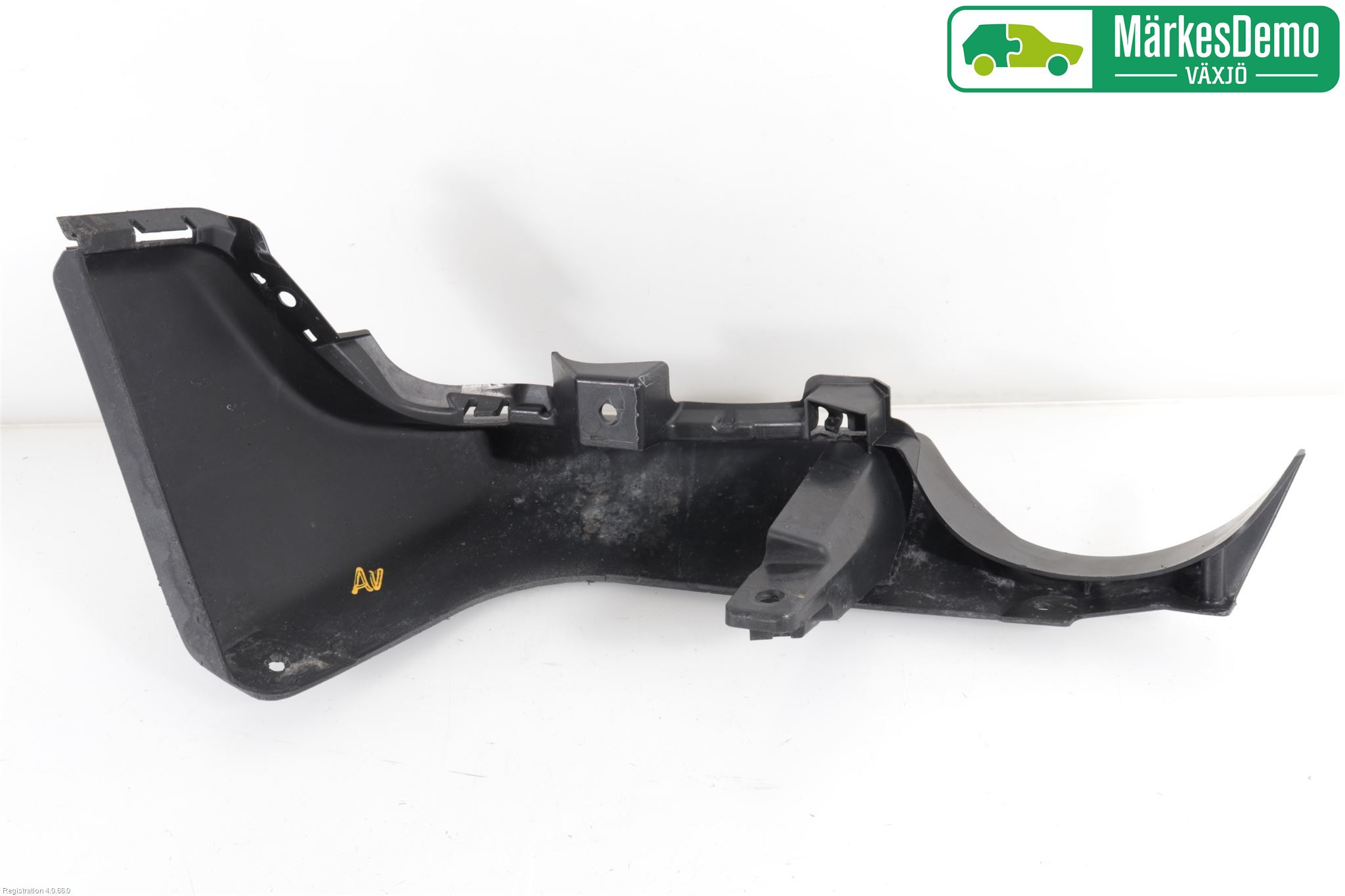 Suzuki SWIFT 17-24 Stötfångardel Bak Hö