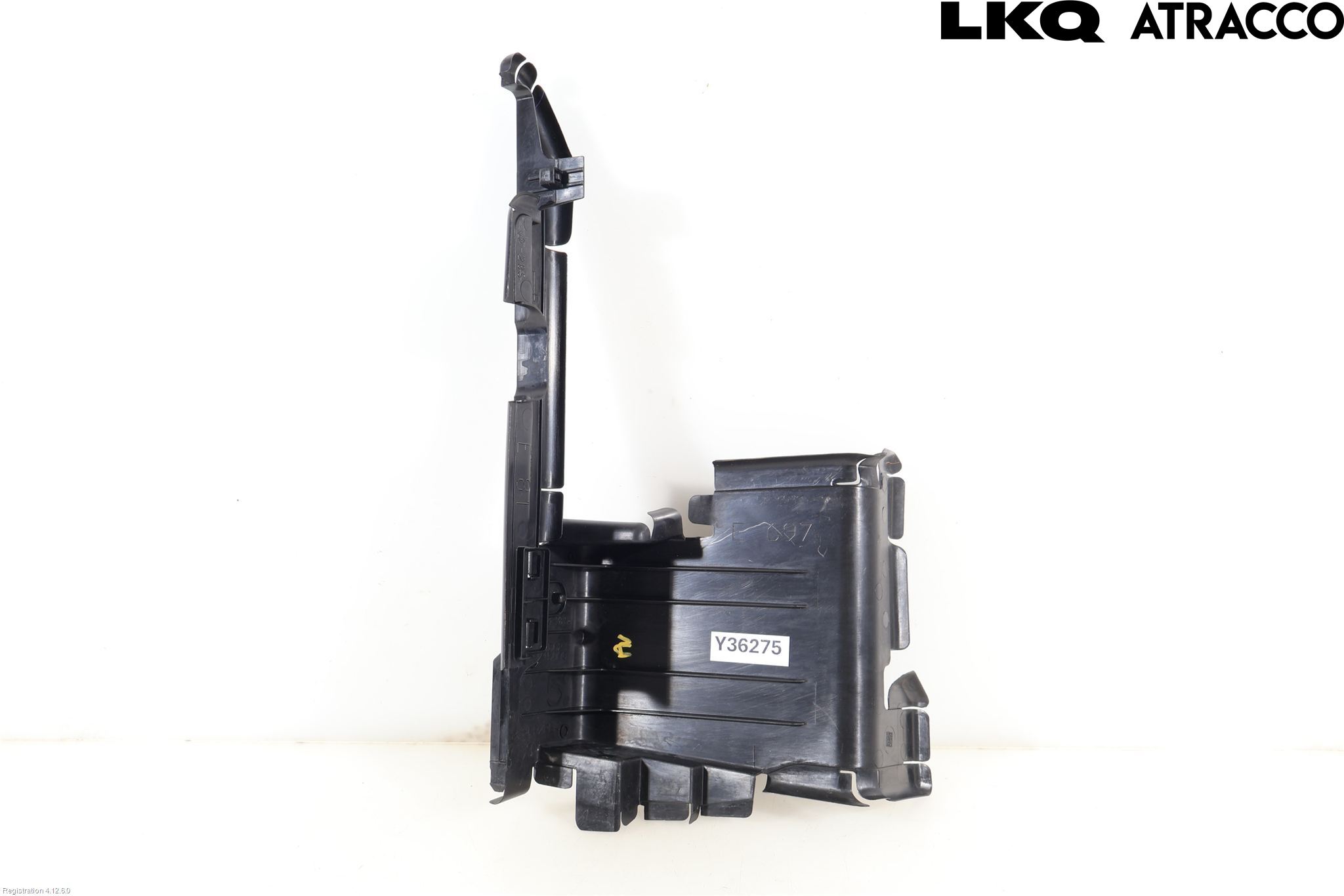 Lexus LBX 24- Deflektor Plåt-Plast Kylning