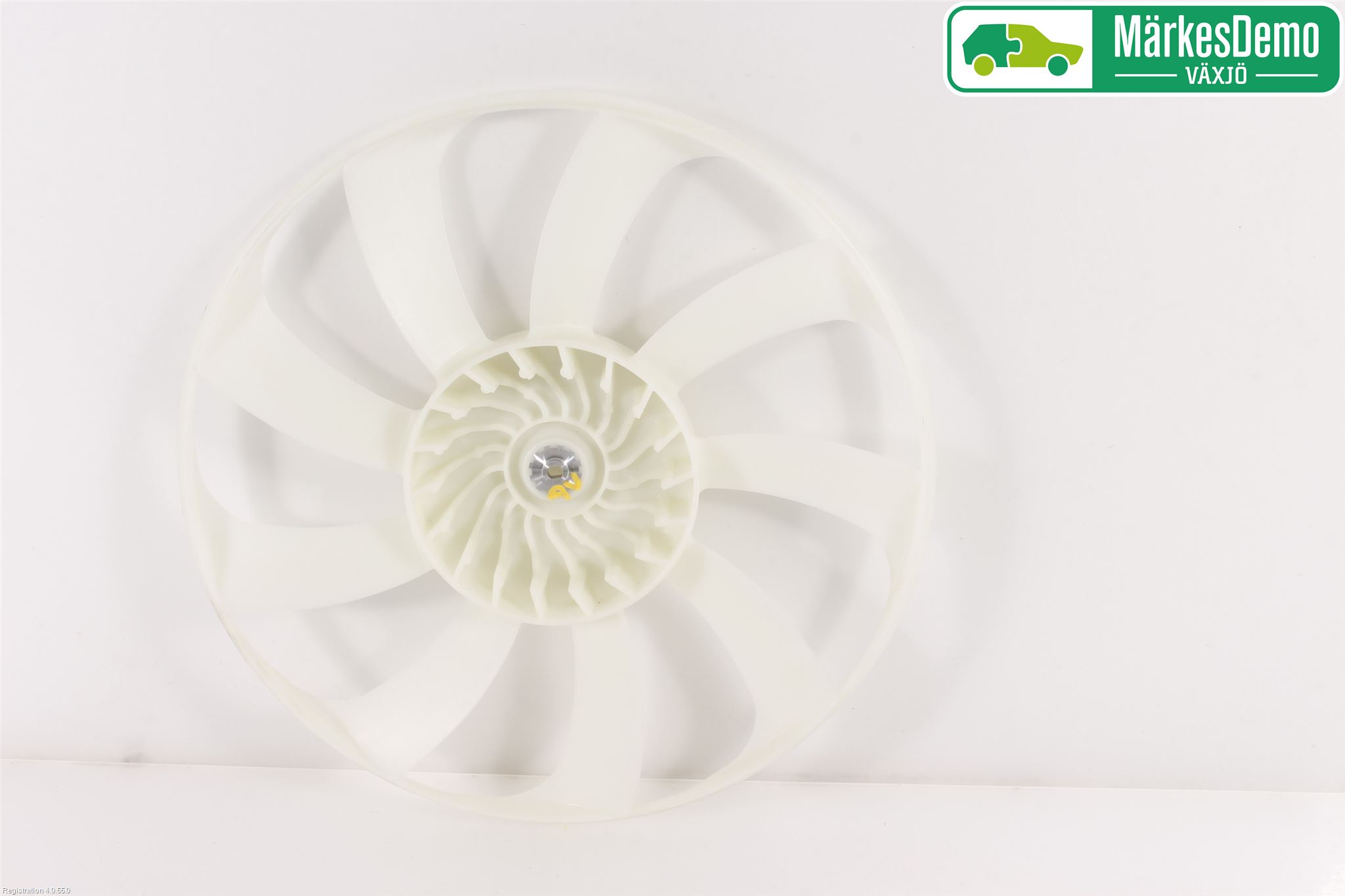 Lexus RX AL20 16-22 Kylfläkt-Vinge