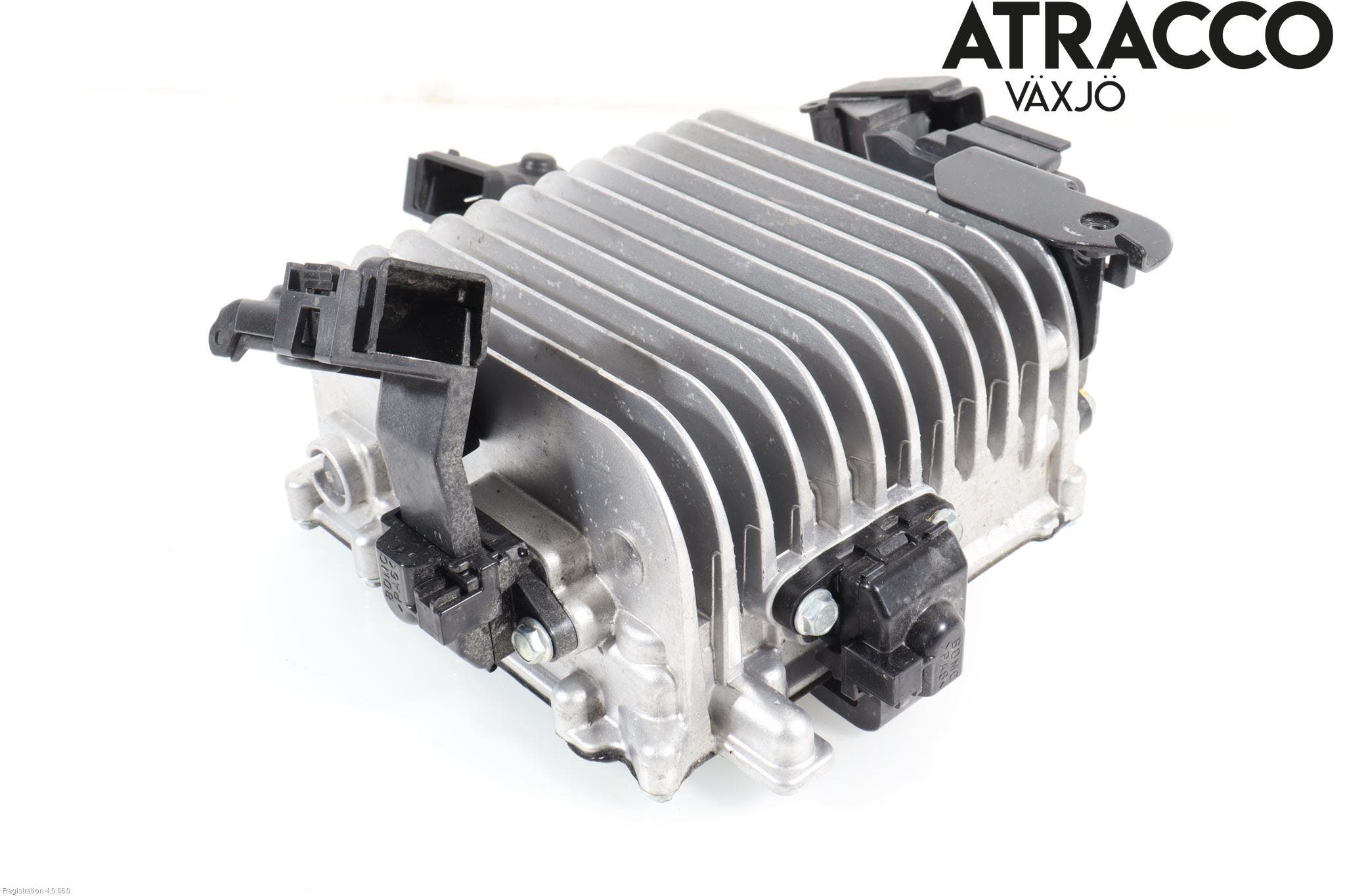 Mazda CX-30 20- Converter