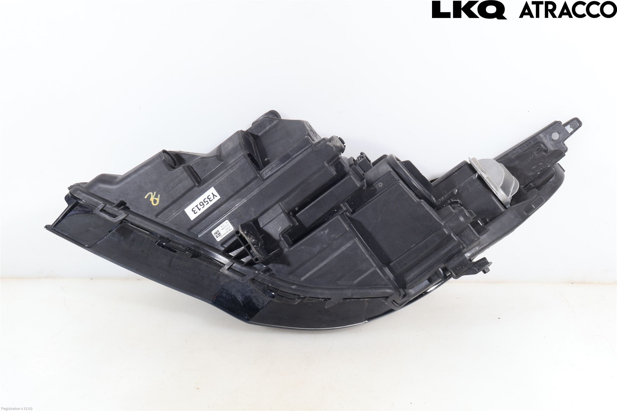 Opel ASTRA K 16-22 Strålkastare Höger