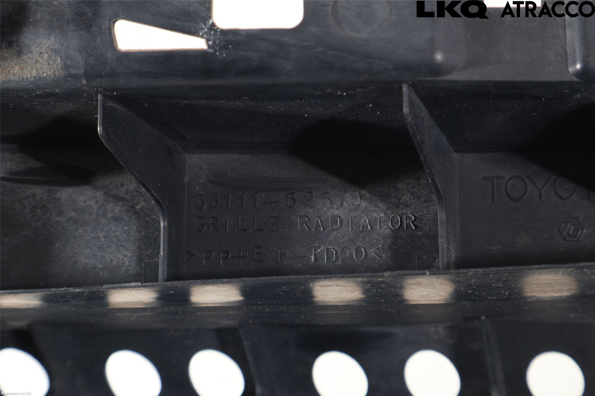 Toyota URBAN CRUISER Grill-Galler