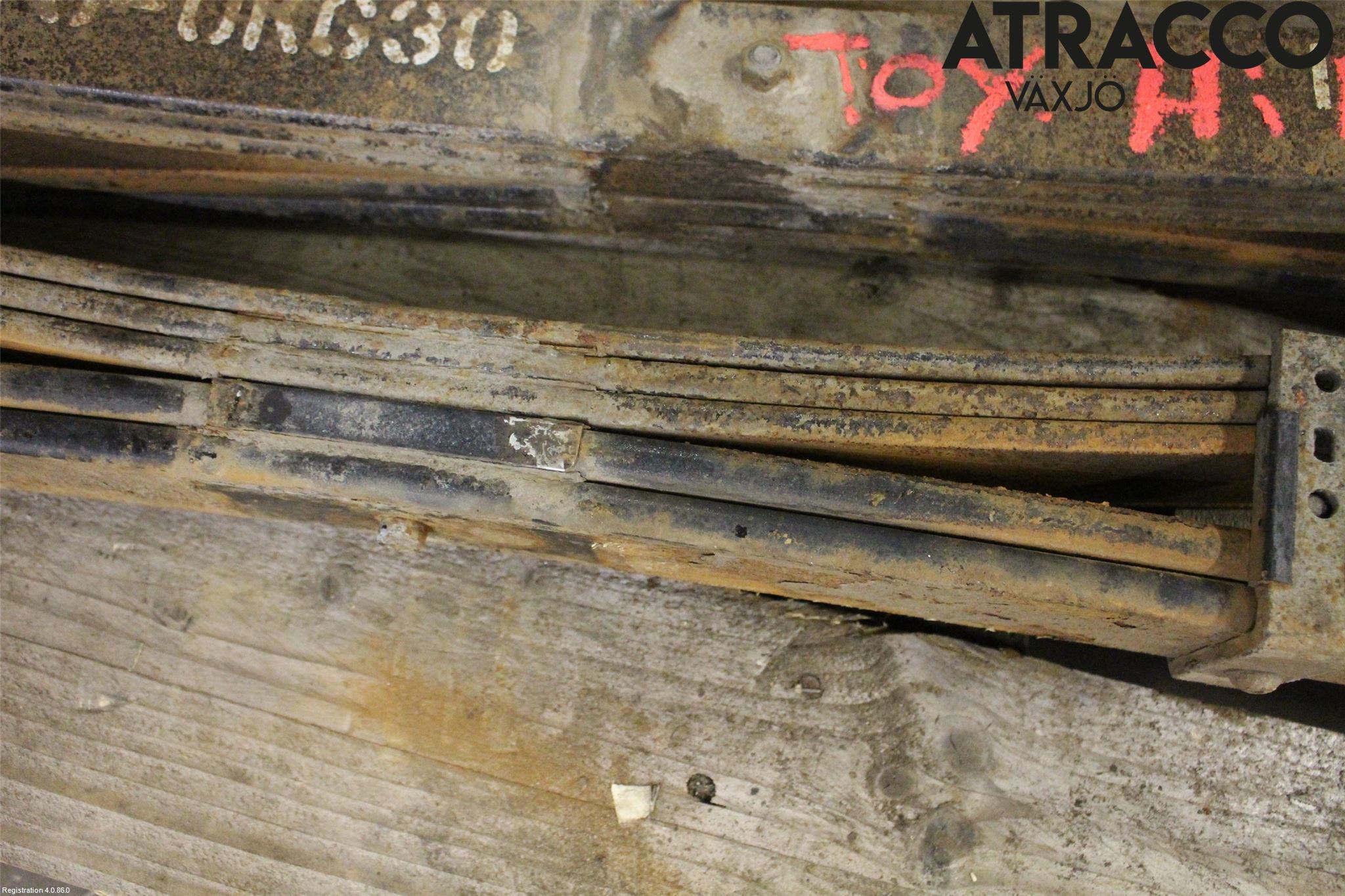 Toyota HILUX 16- Fjäder Bak Blad