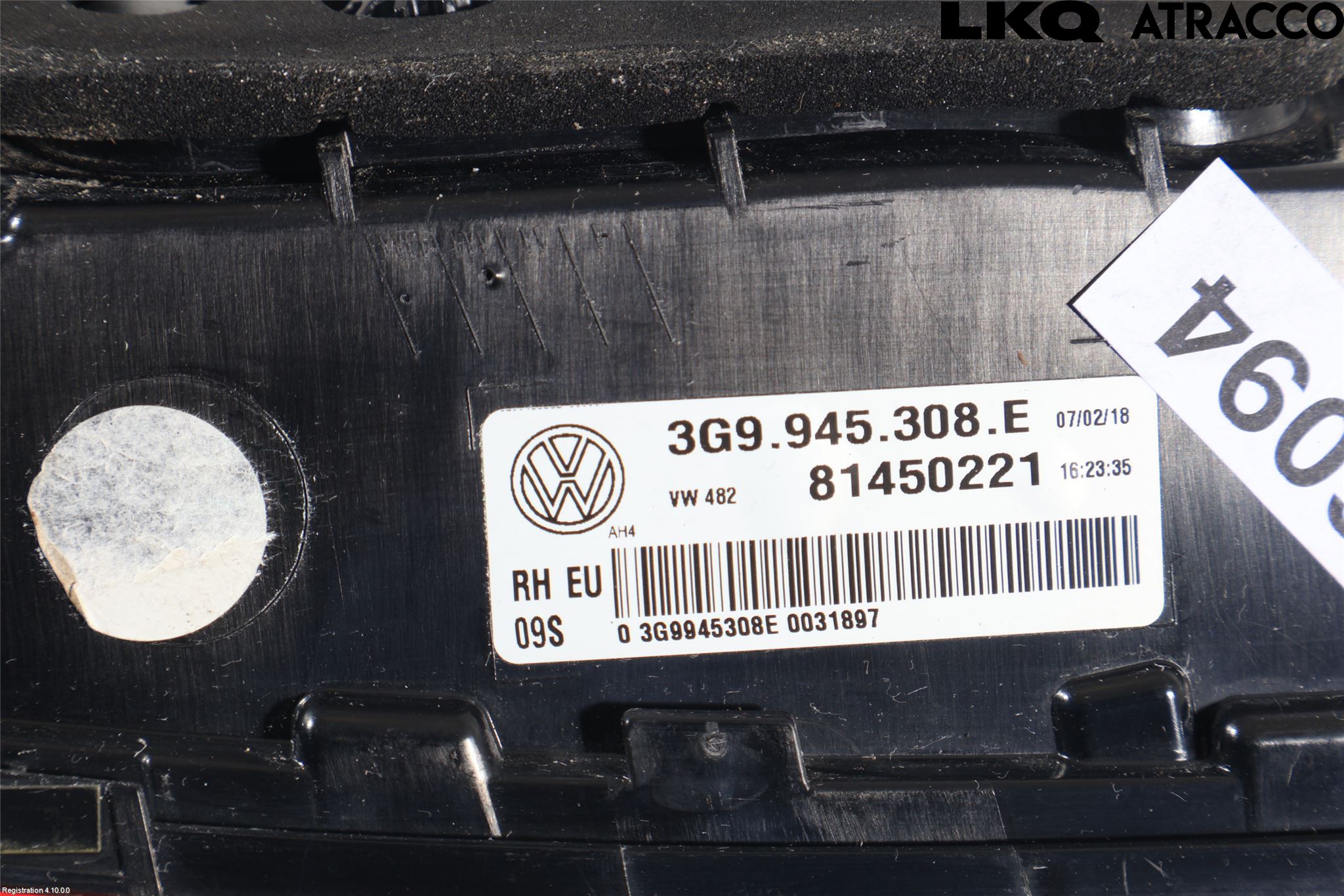 Volkswagen VW PASSAT 15-19 Bakljus Lucka Hö