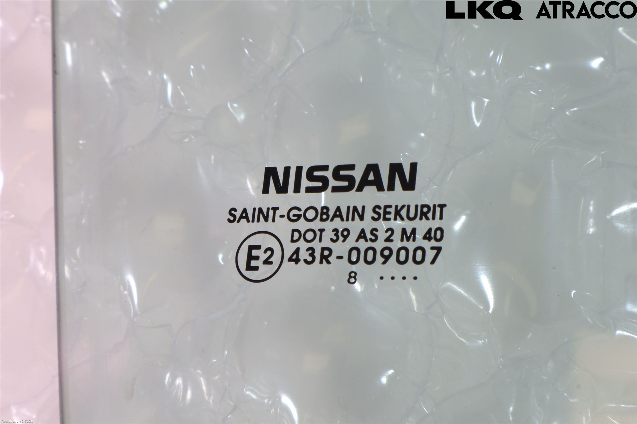 Nissan LEAF 18- Dörruta Fram Höger