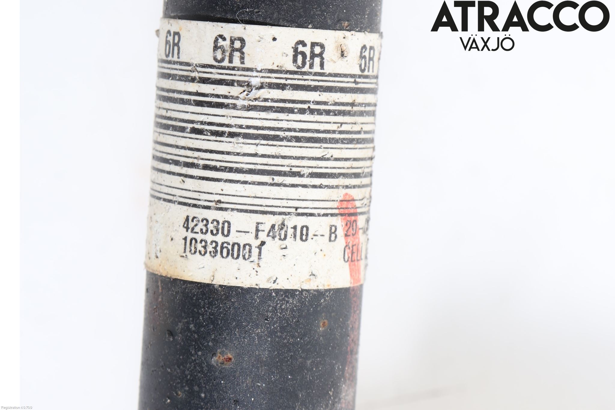 Toyota C-HR 16-23 Drivaxel Bak Höger