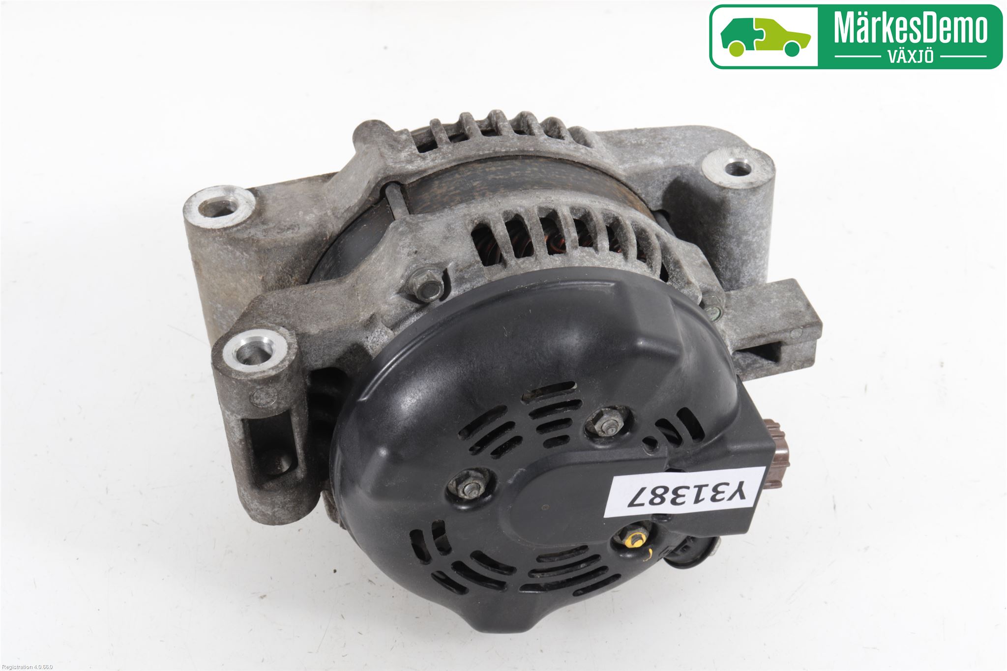 Toyota AVENSIS 09-15 Generator