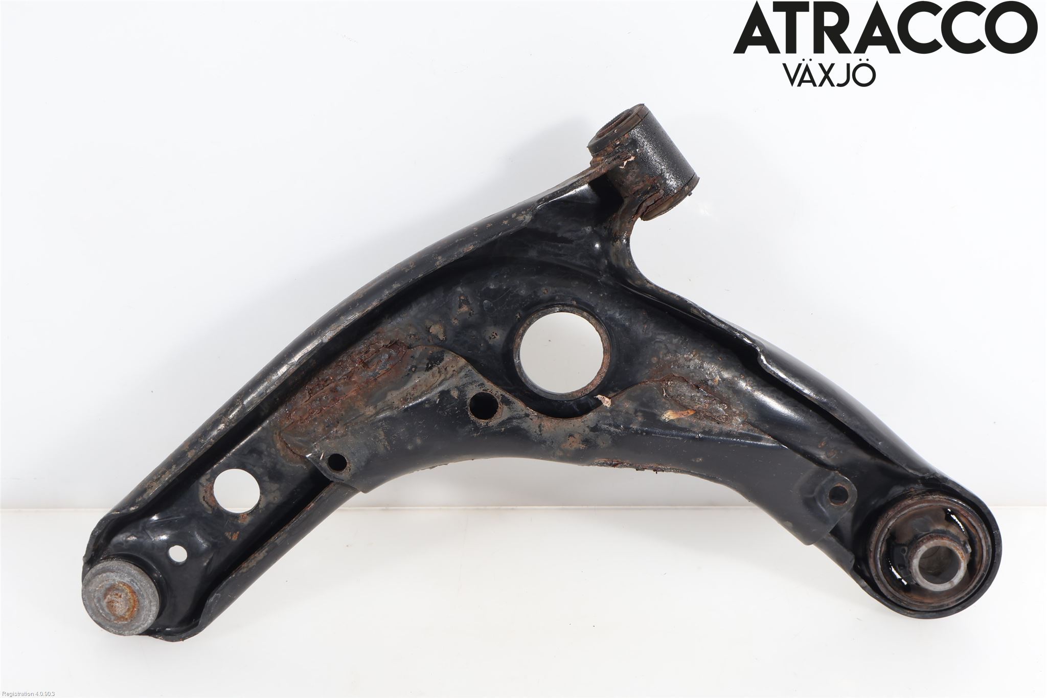 Toyota YARIS XP130 15-20 Bärarm Fram Undre Hö