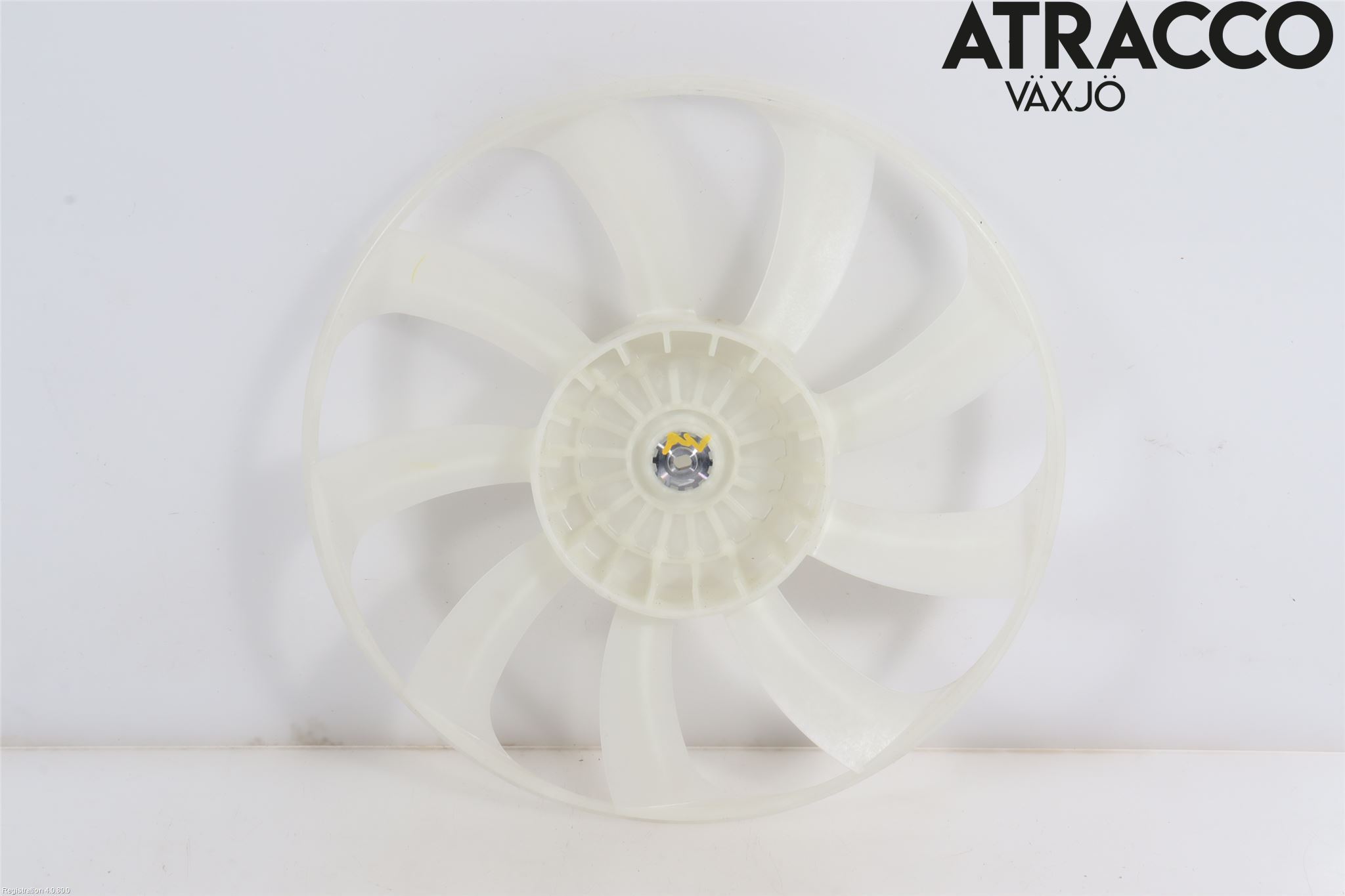 Toyota C-HR 16-23 Kylfläkt-Vinge