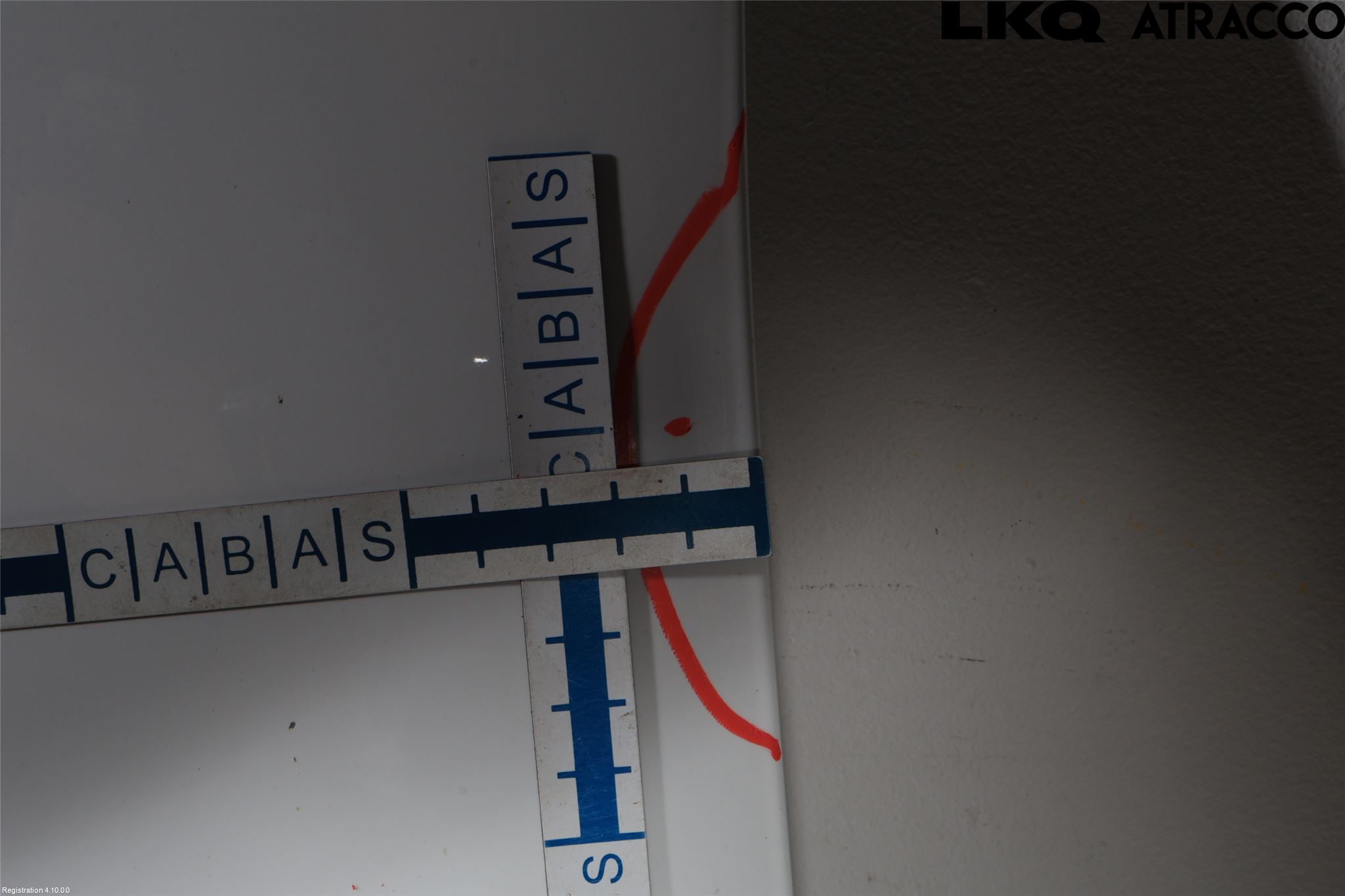 Toyota AURIS 13-19 Huv Fram