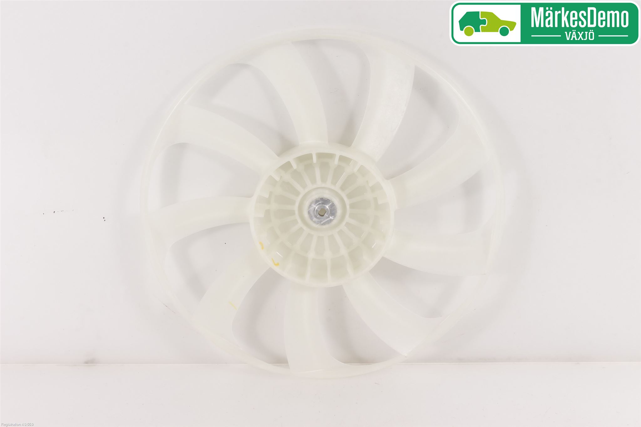 Toyota C-HR 16-23 Kylfläkt-Vinge