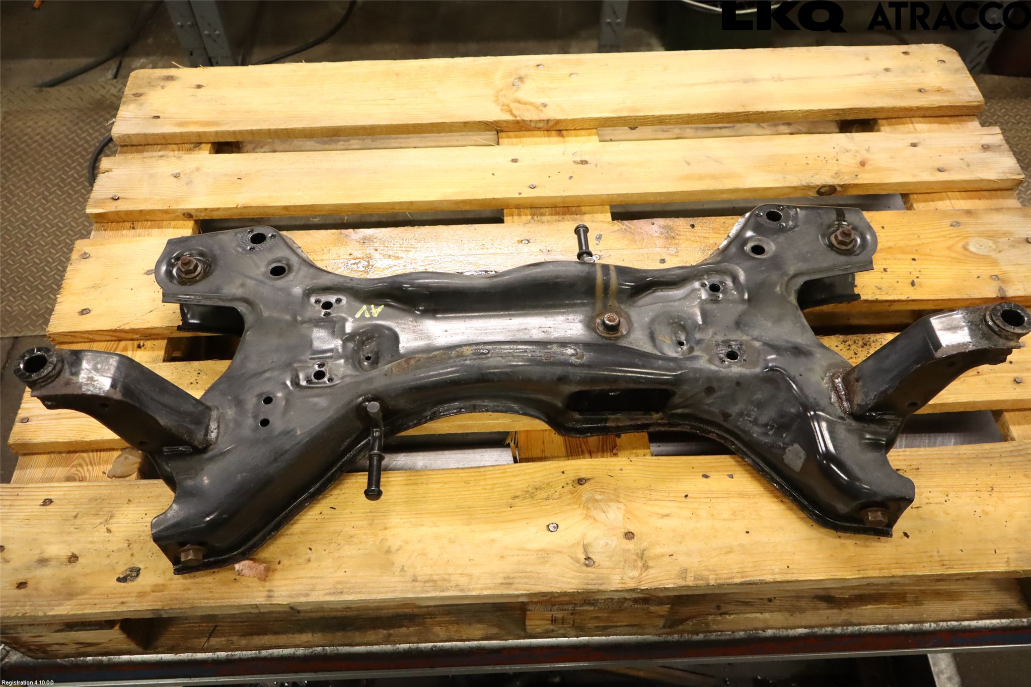 Skoda RAPID Framvagnsbalk