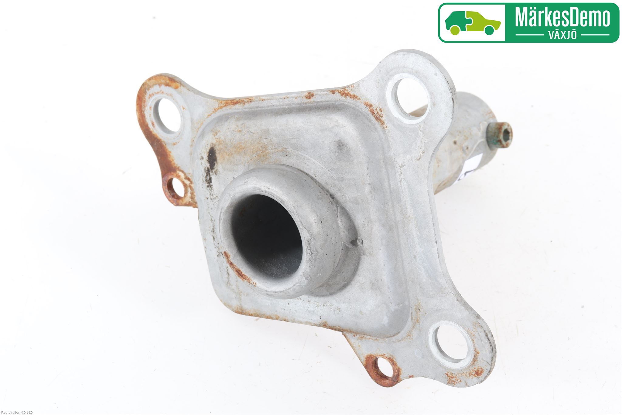 Audi A3/S3     96-03 Stötfångarbärjärn Fram