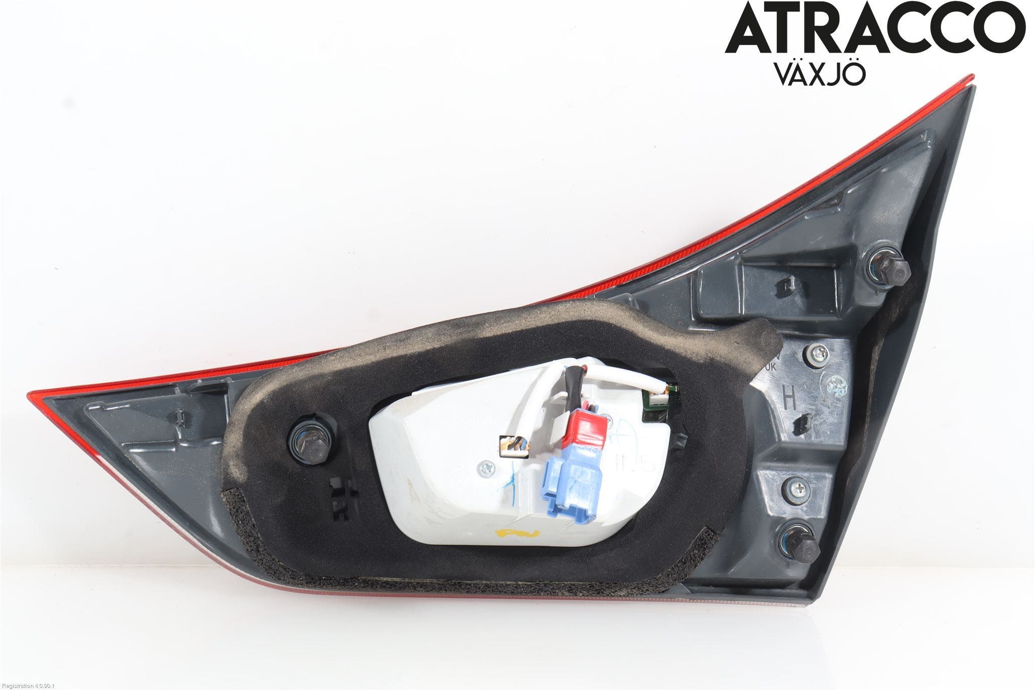 Toyota AURIS 13-19 Bakljus Lucka Vä