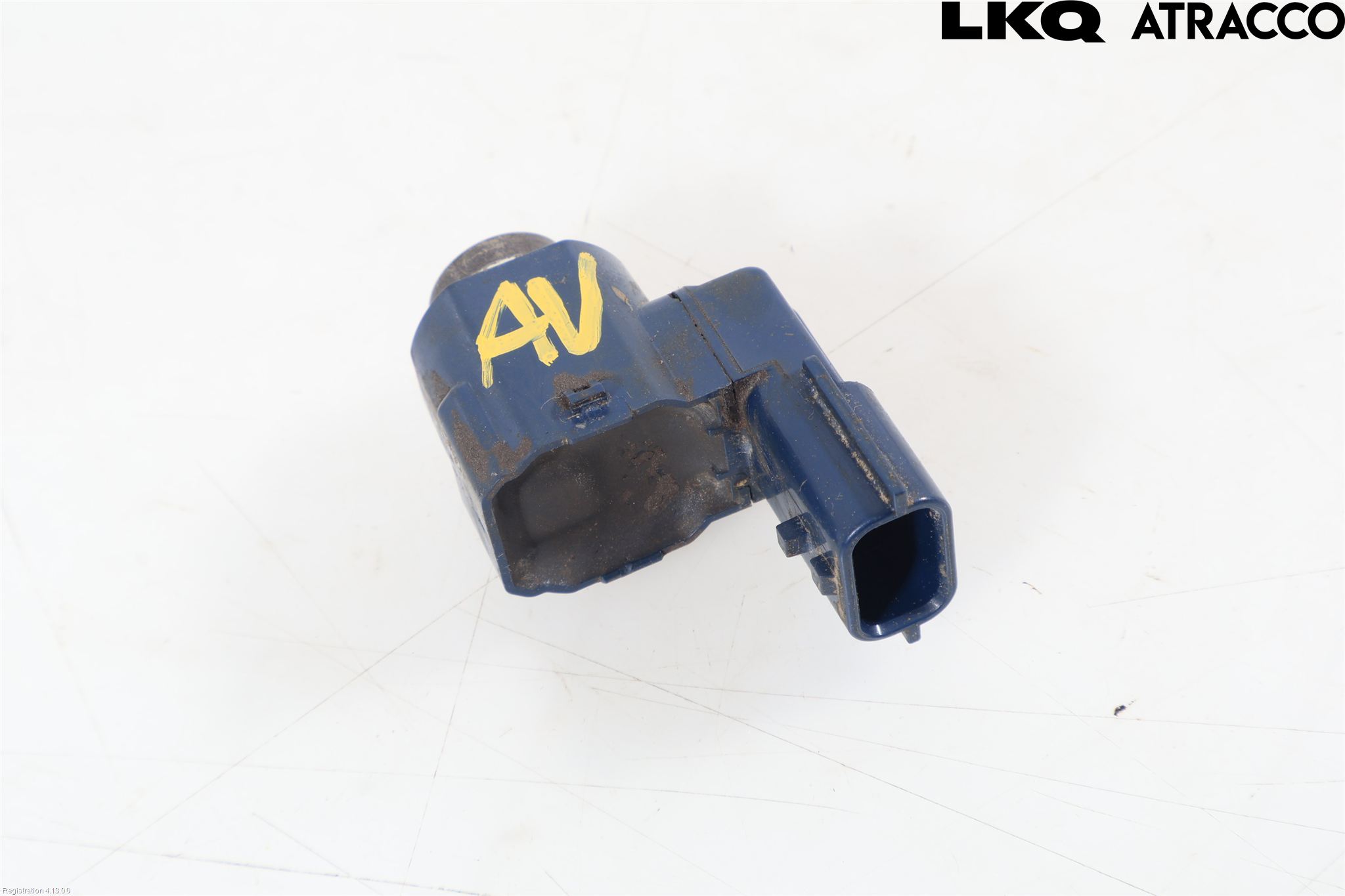 Mitsubishi OUTLANDER 13-21 Parkeringshjälp Frontsensor