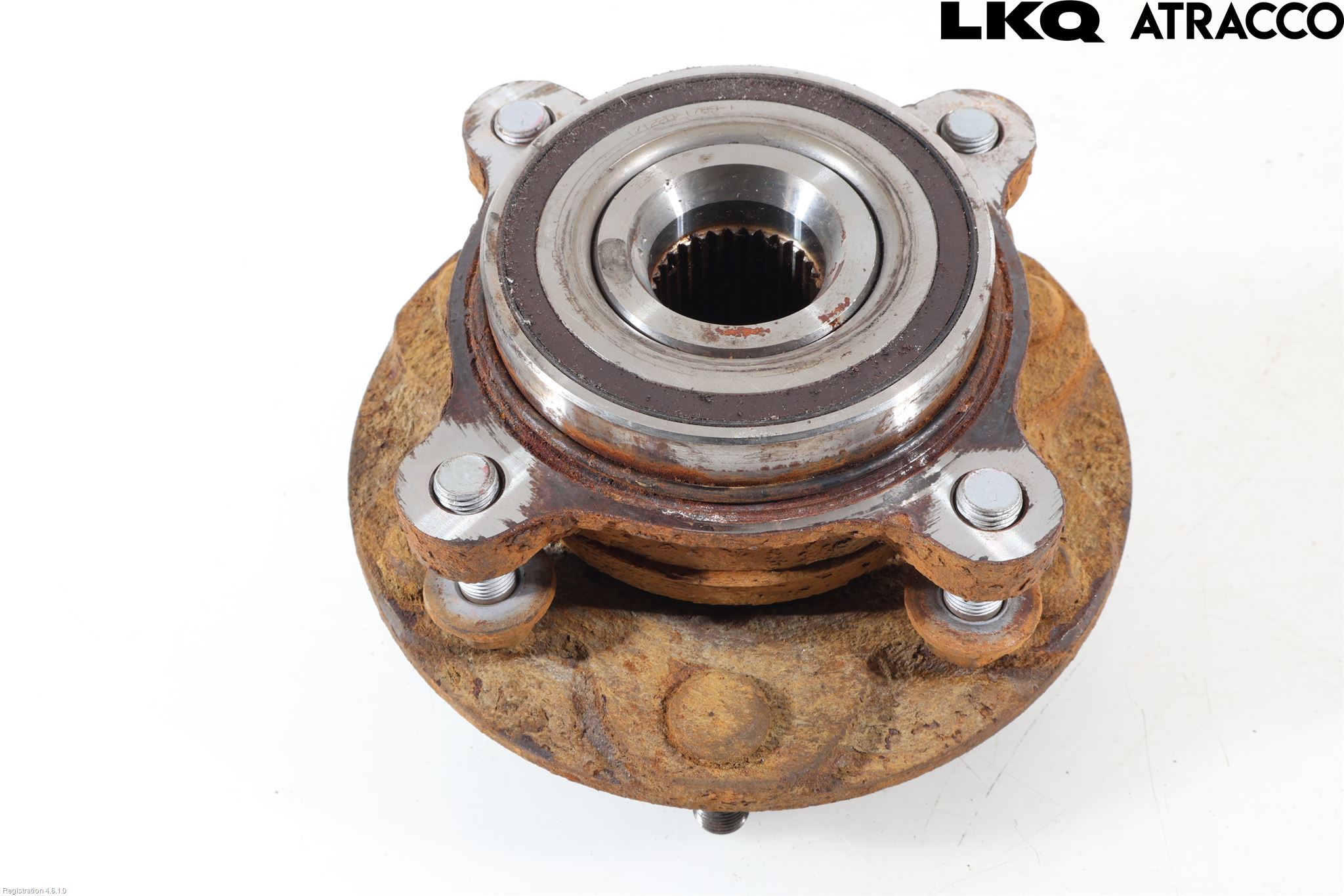 Toyota HILUX 16- Nav Fram