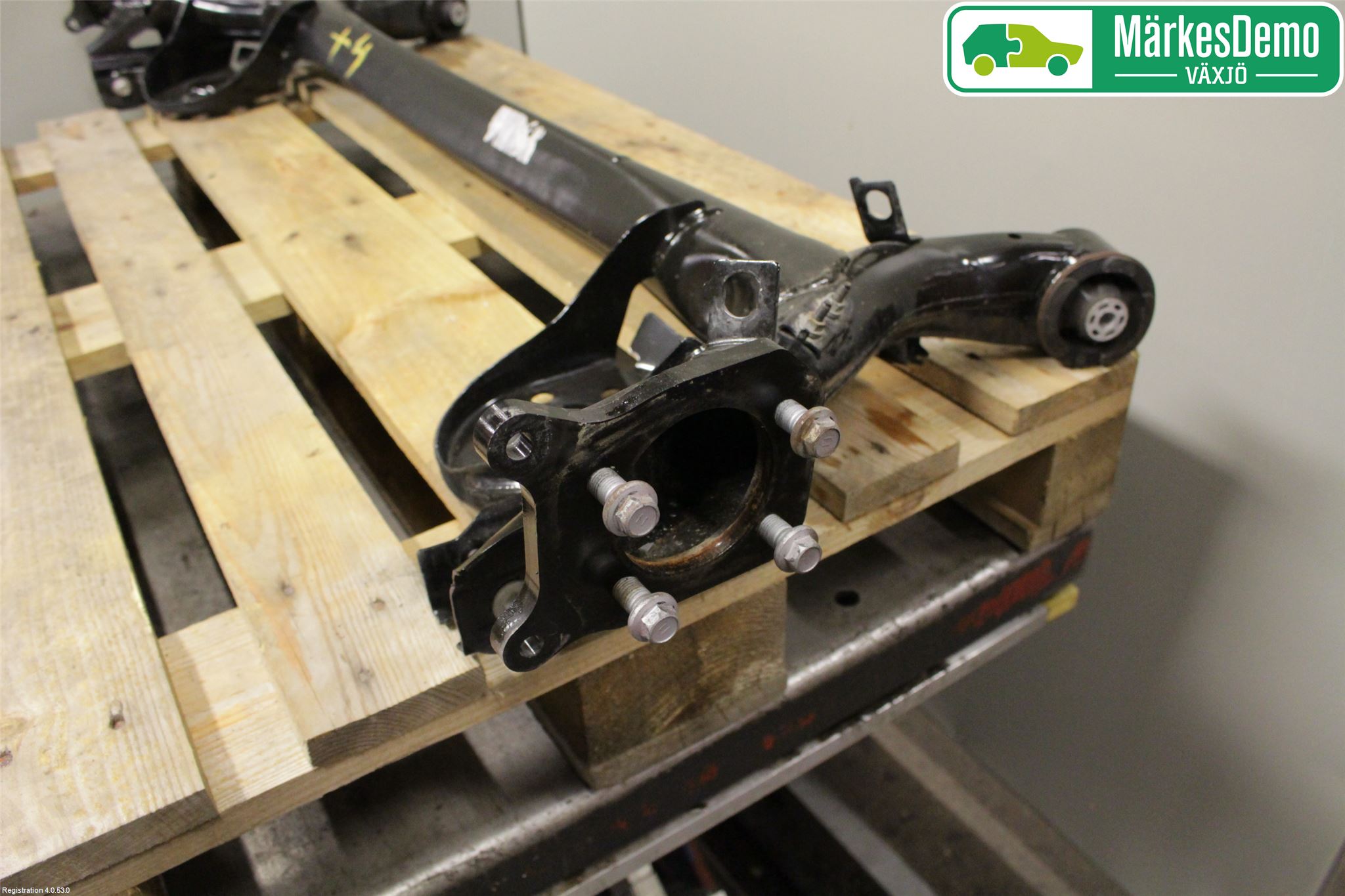 Toyota YARIS XP130 15-20 Bakaxelbalk