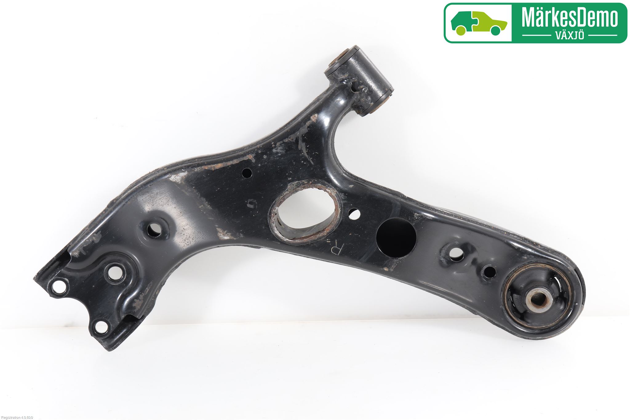 Toyota RAV4 13-18 Bärarm Fram Undre Hö