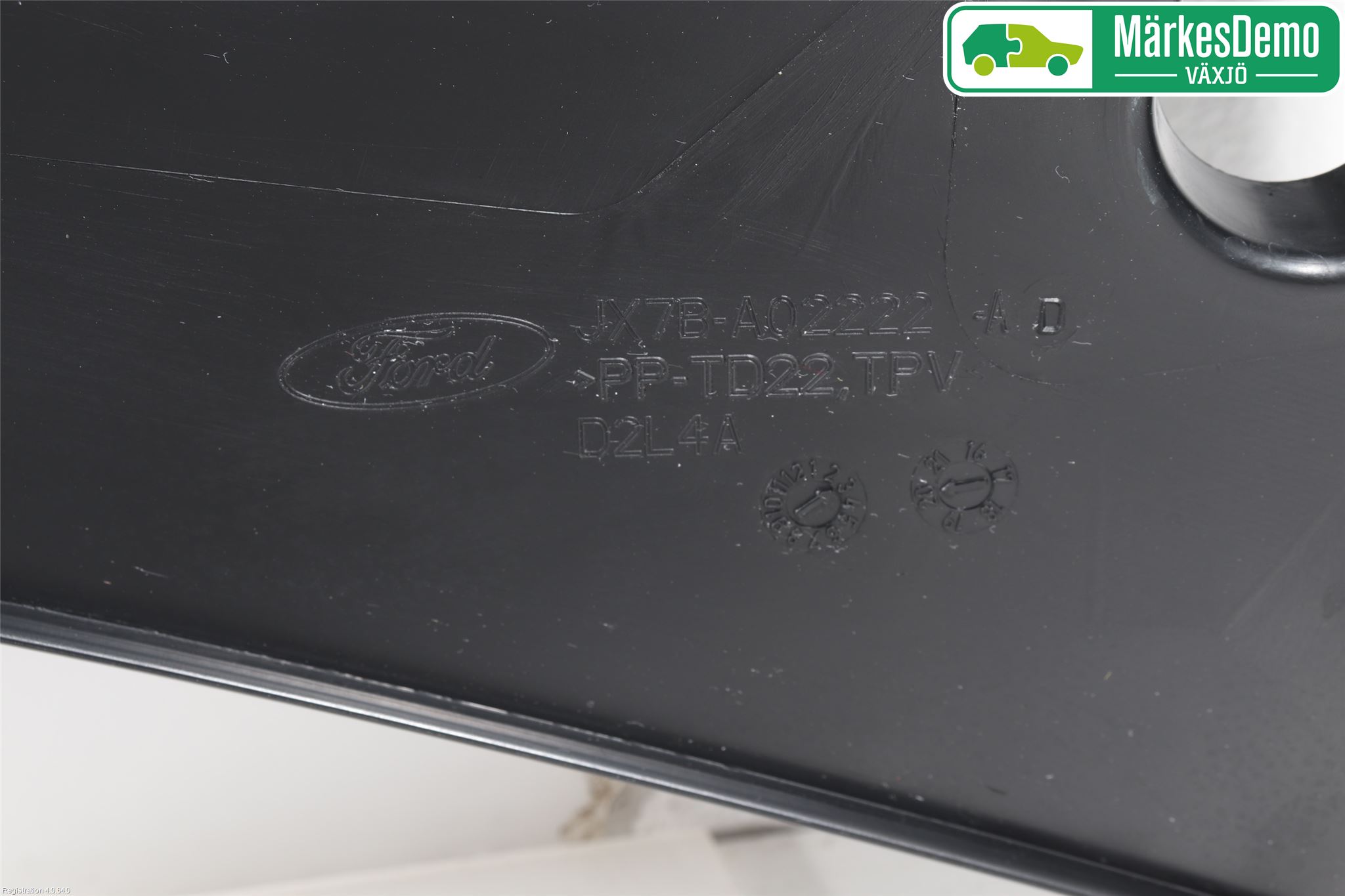 Ford FOCUS 19- Torpedplåt-Torpedplast