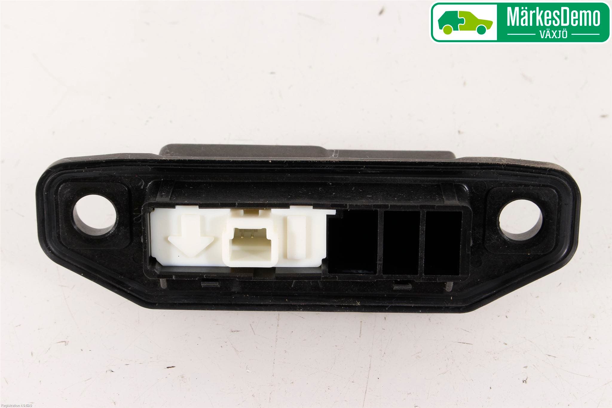 Toyota YARIS XP130 15-20 Bakluckehandtag