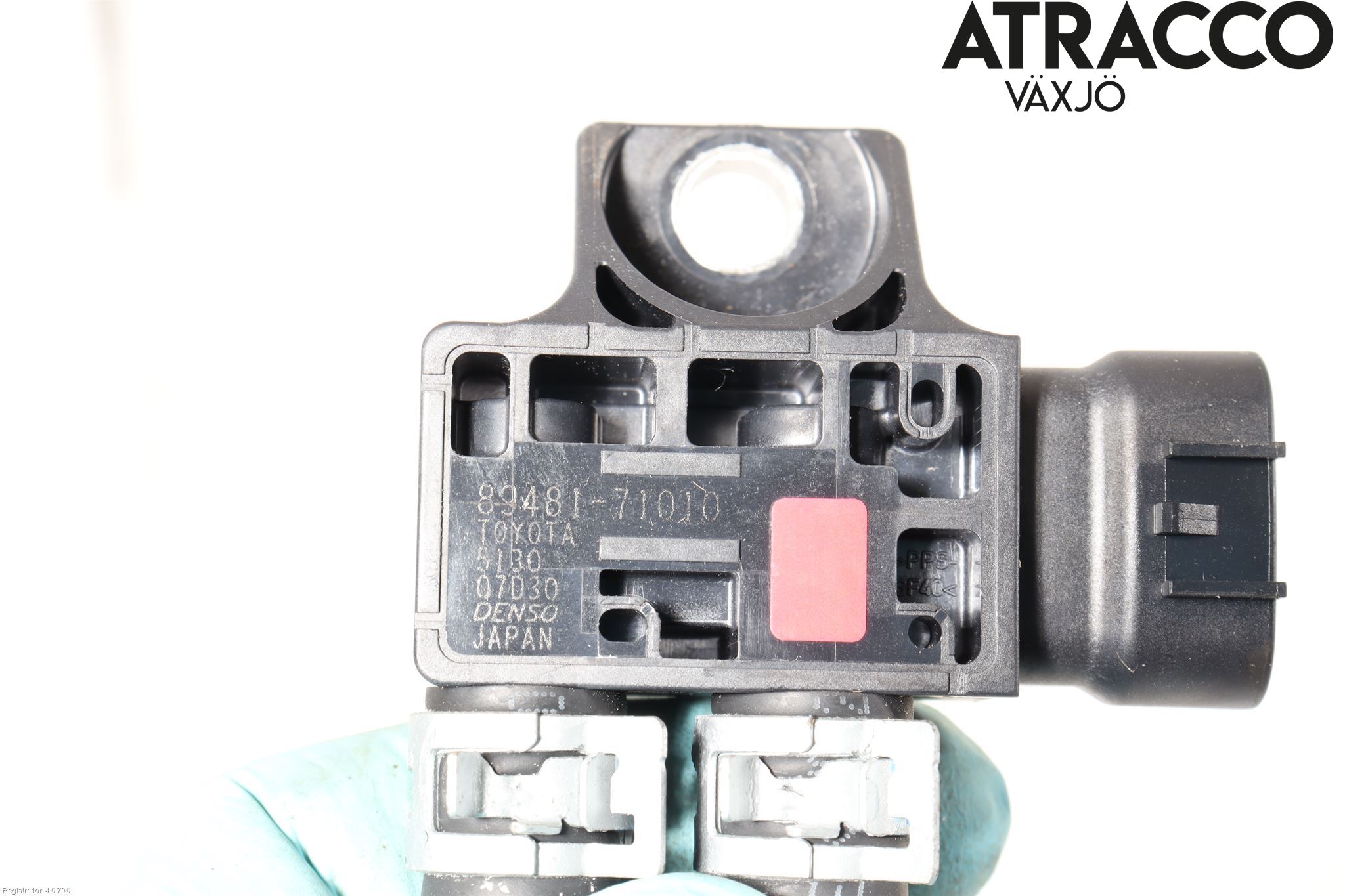 Toyota HILUX 16- Sensor Avgas