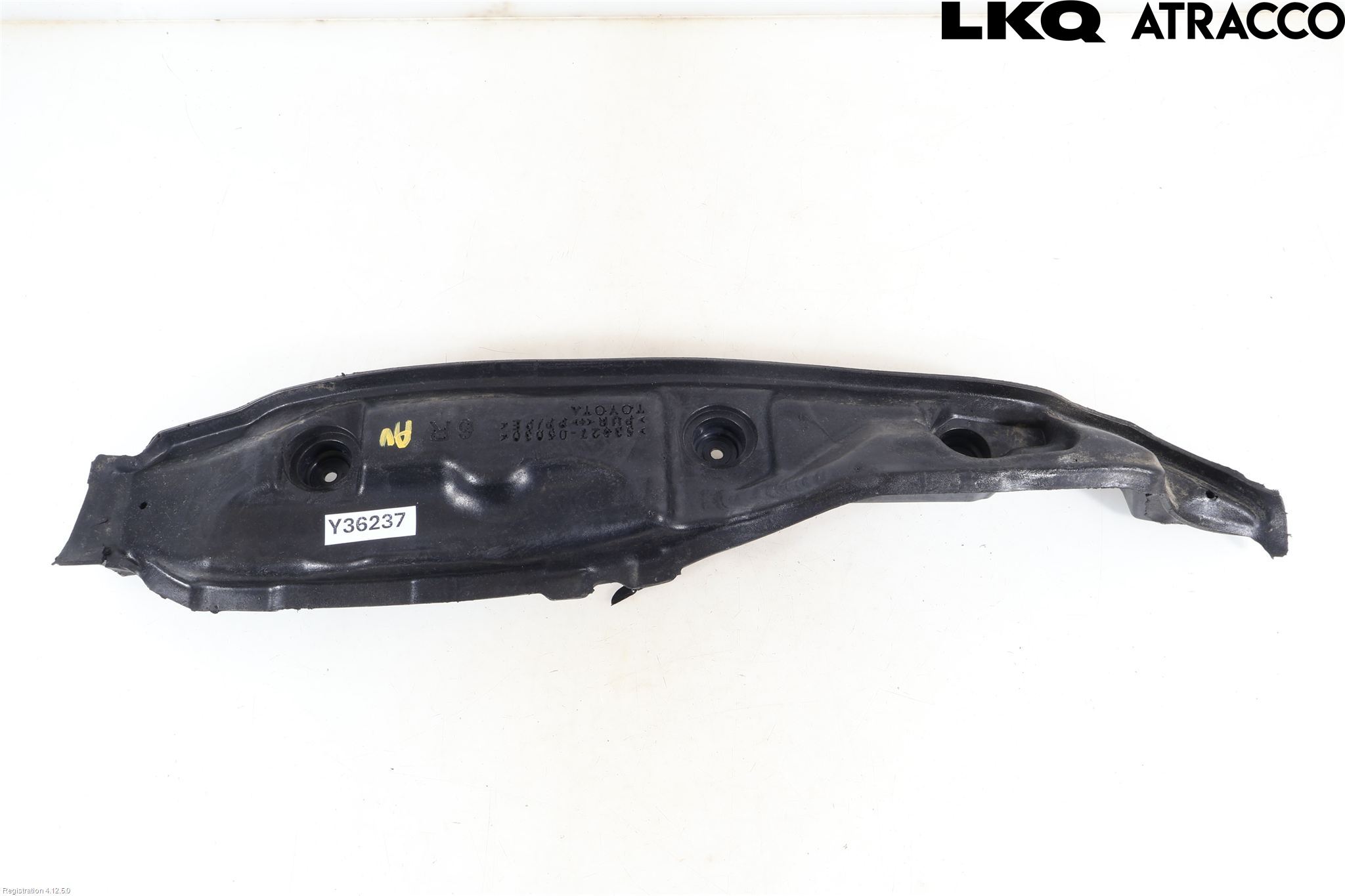 Toyota AVENSIS 16-18 Skärm Hörn Utfyllnad Fram