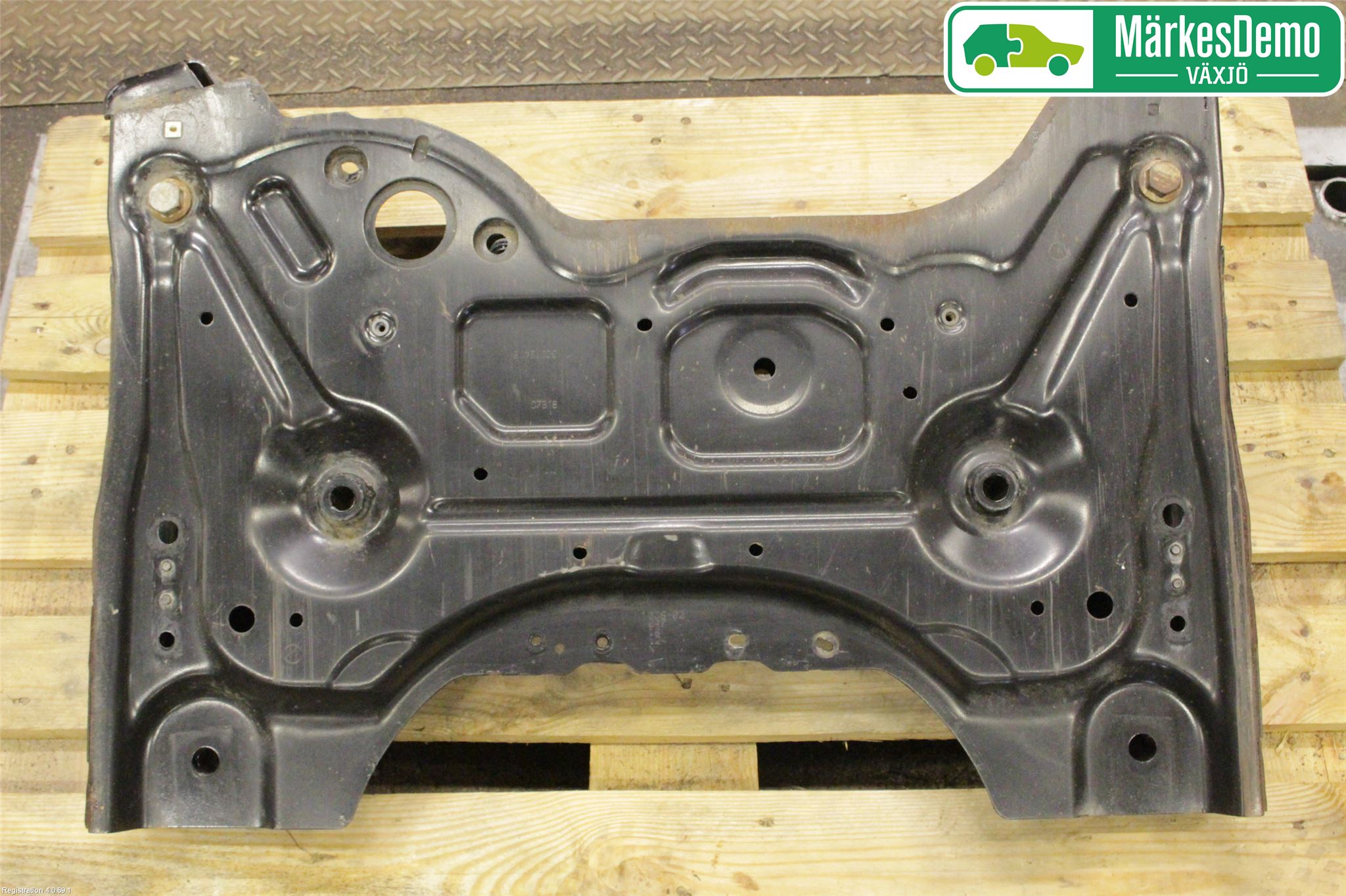 Toyota PROACE II 16- Framvagnsbalk