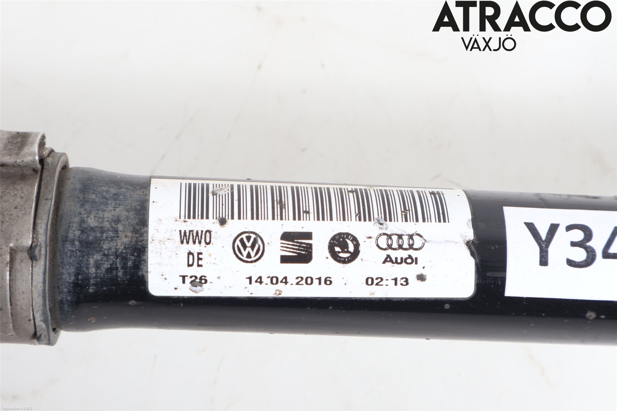 Volkswagen VW PASSAT 15-19 Drivaxel Fram Vänster