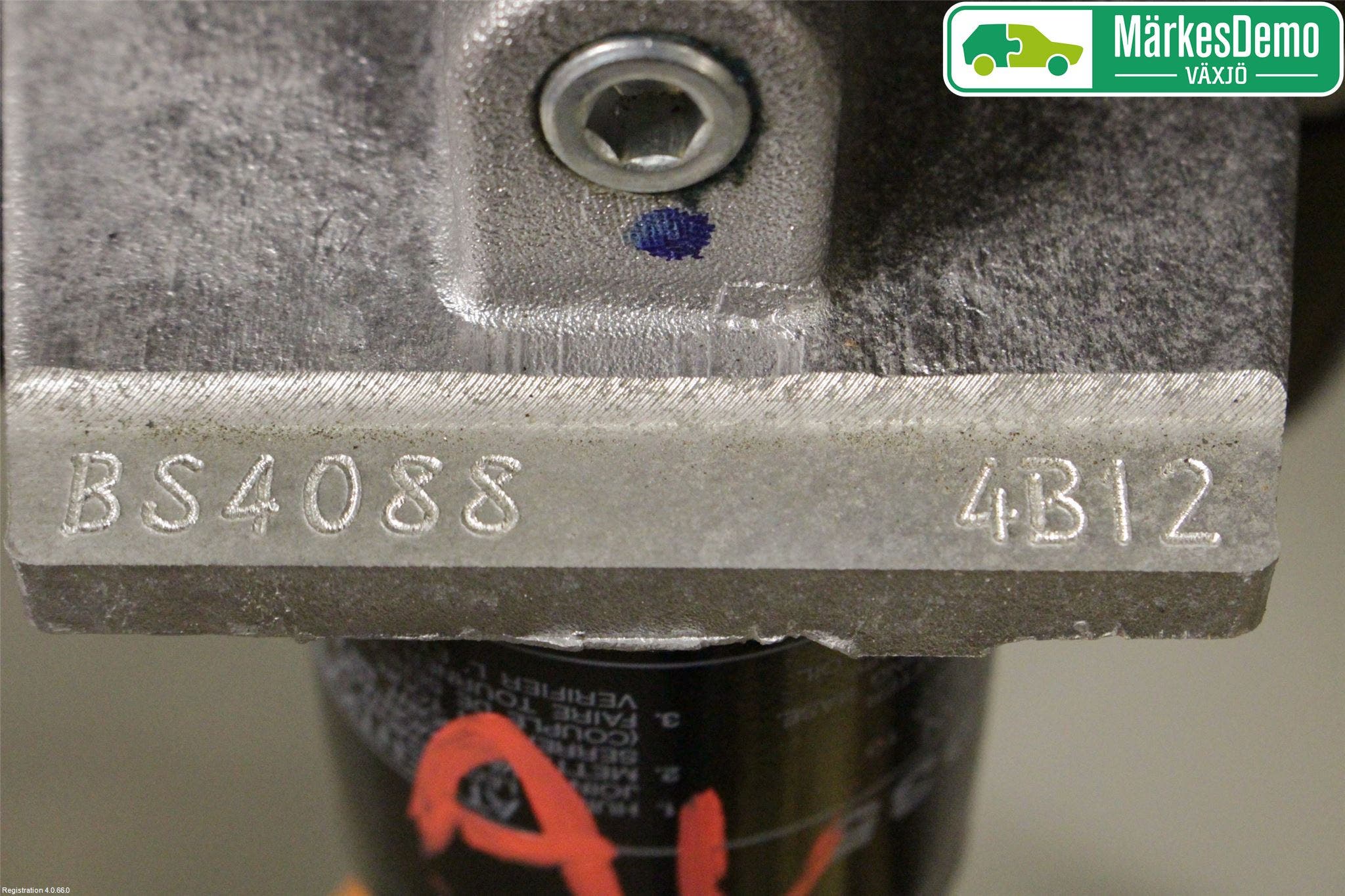 Mitsubishi OUTLANDER 13-21 Motor Bensin