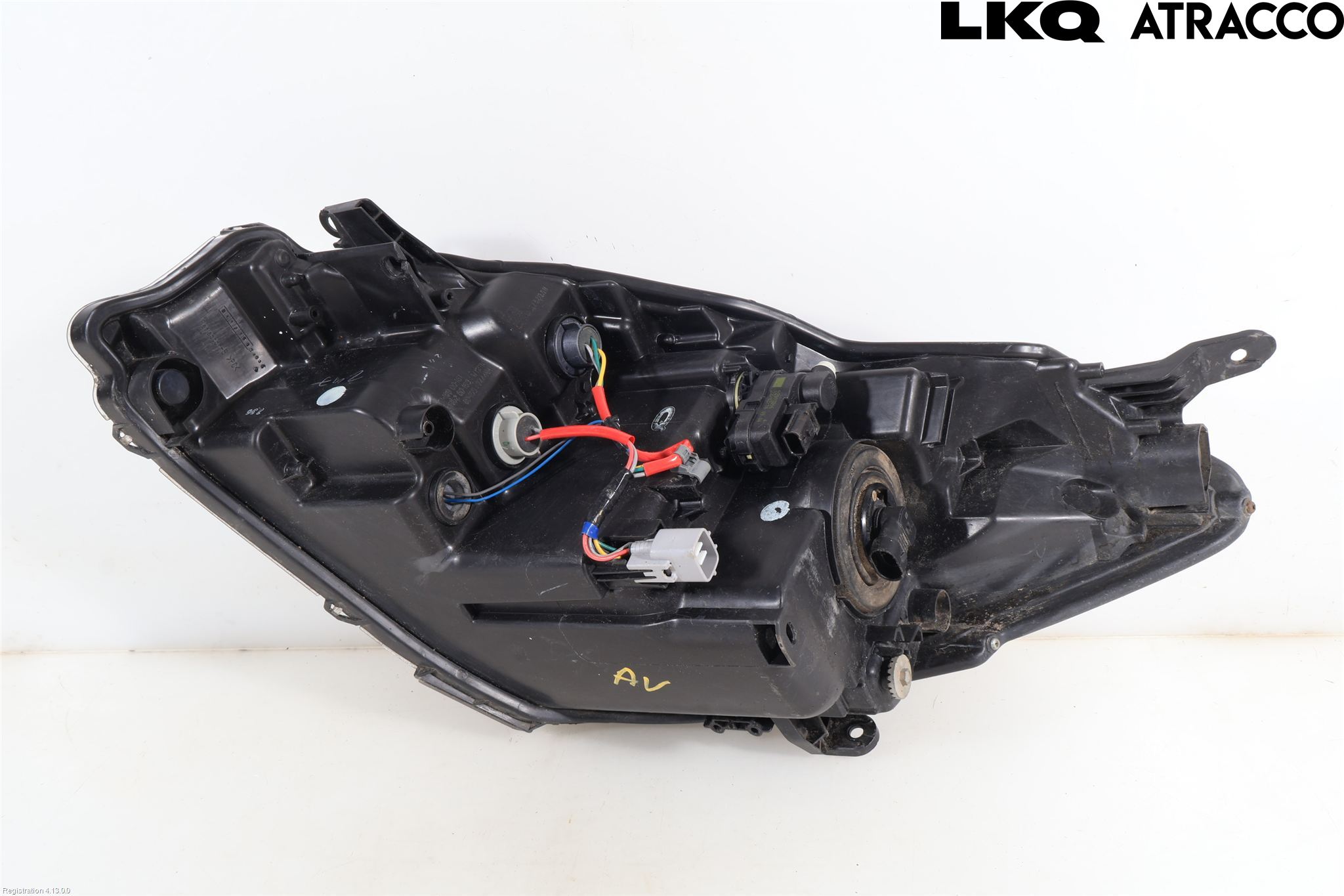 Toyota YARIS XP130 15-20 Strålkastare Höger