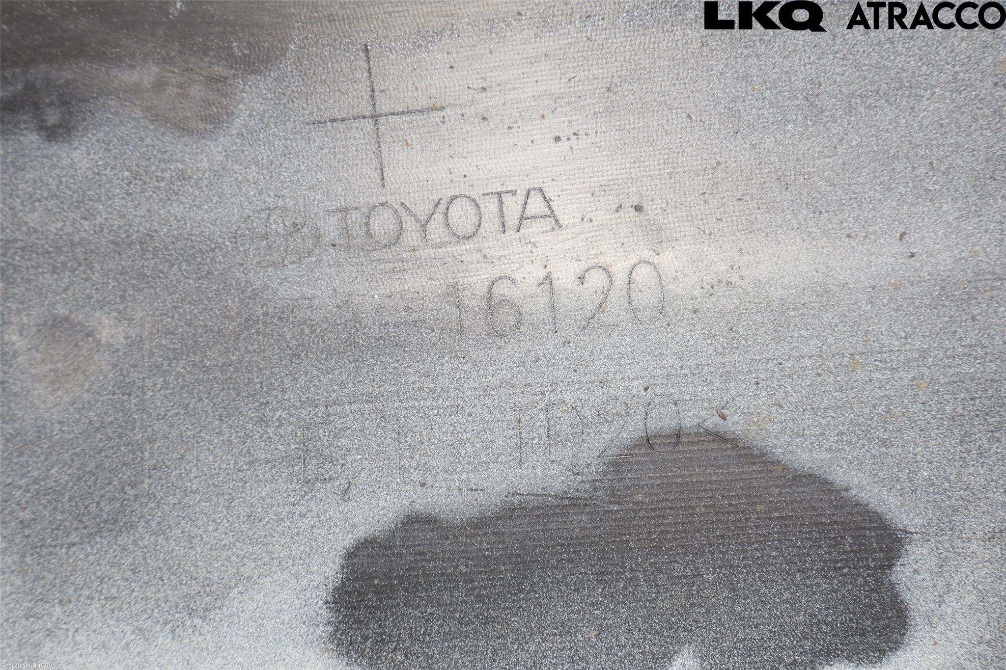 Toyota COROLLA CROSS XG10 22- Stötfångardel Bak Mitt